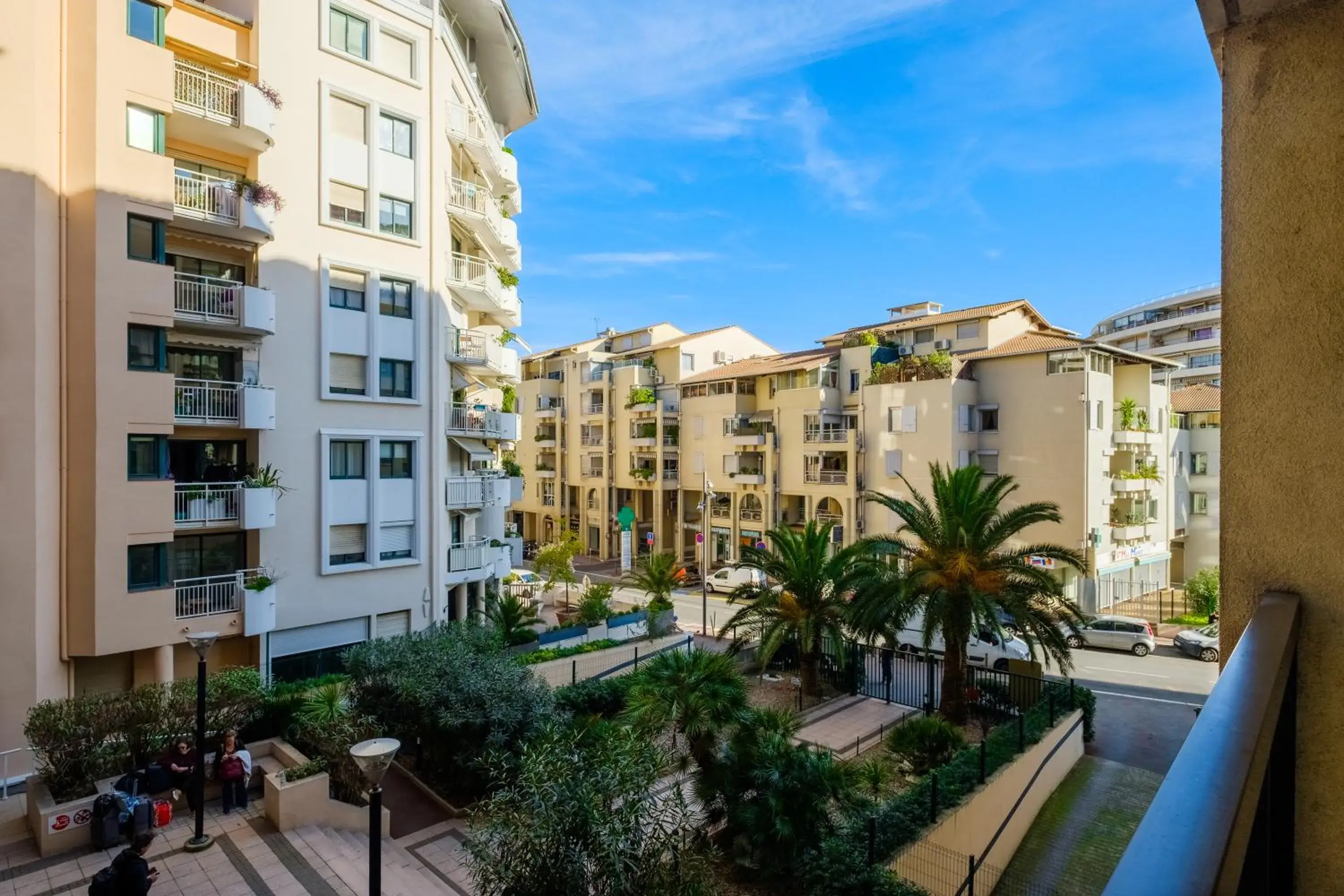 Street view in Residhotel Villa Maupassant Street view in Residhotel Villa Maupassant