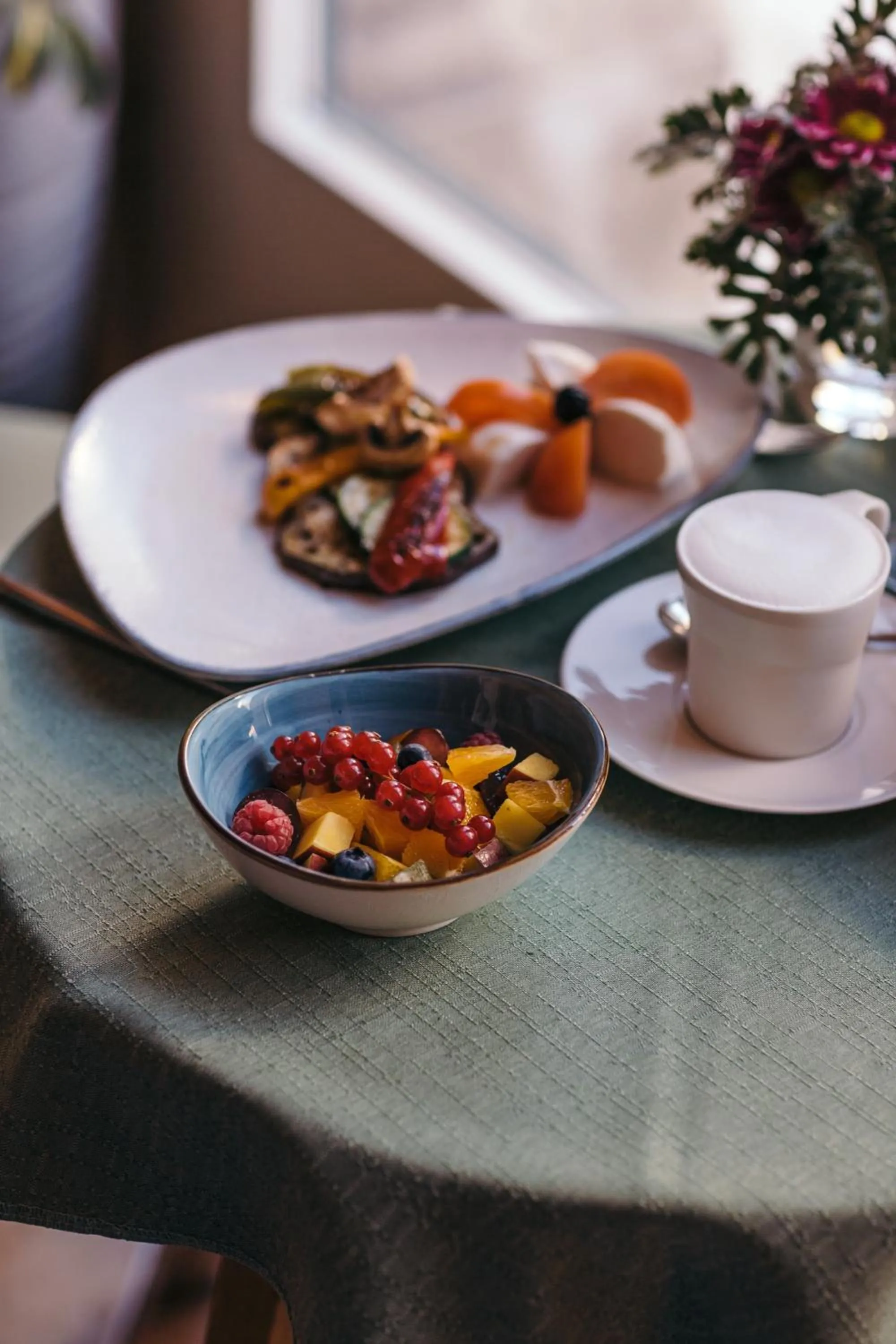 Breakfast in Villa 5db