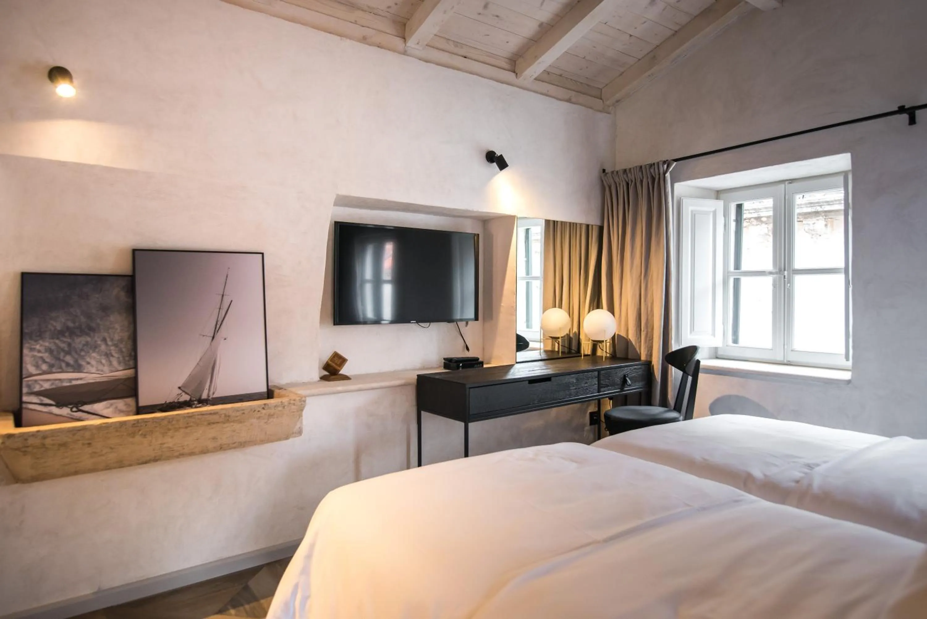 TV and multimedia, Bed in Villa 5db