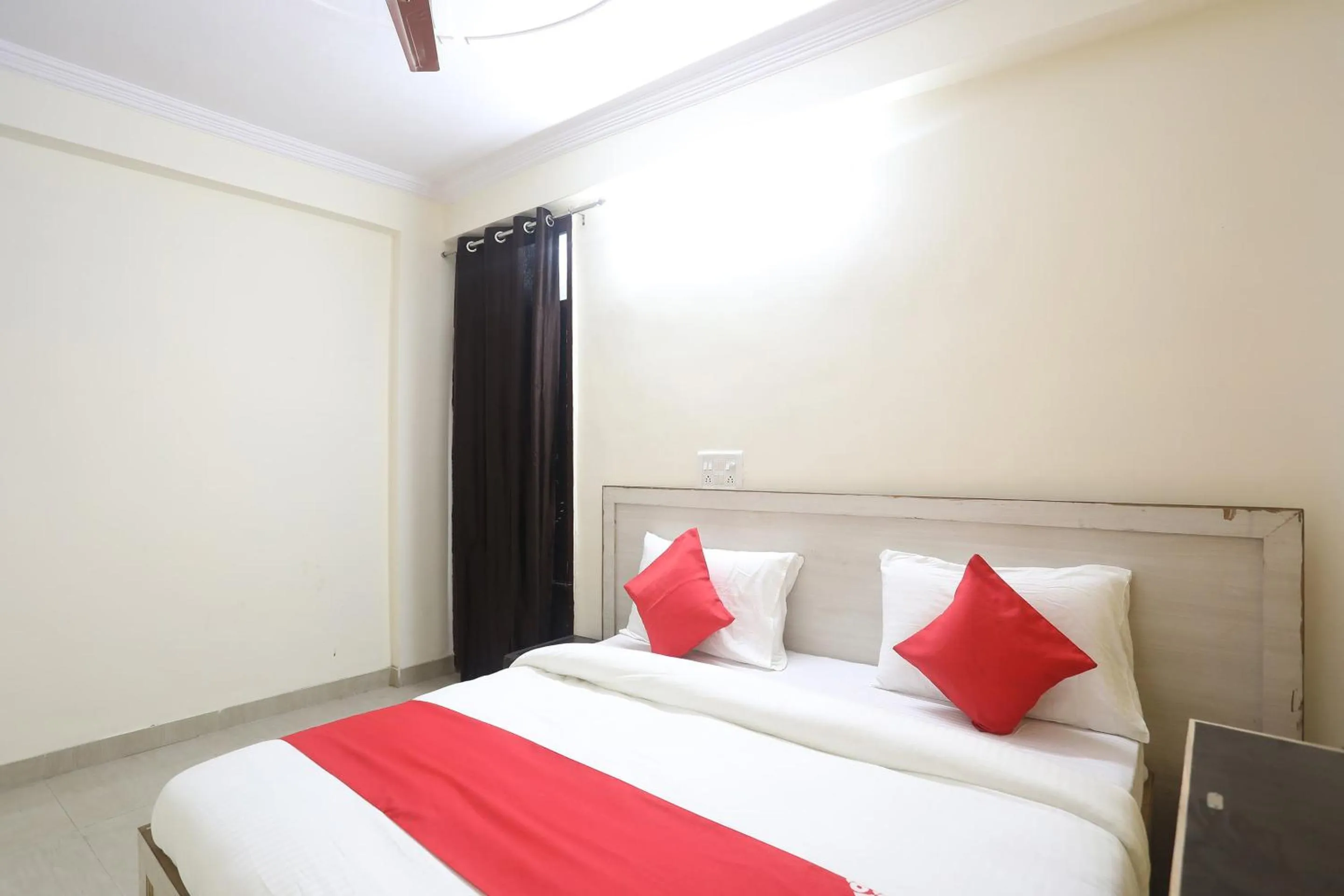 Bedroom, Bed in Hotel O A P Residency