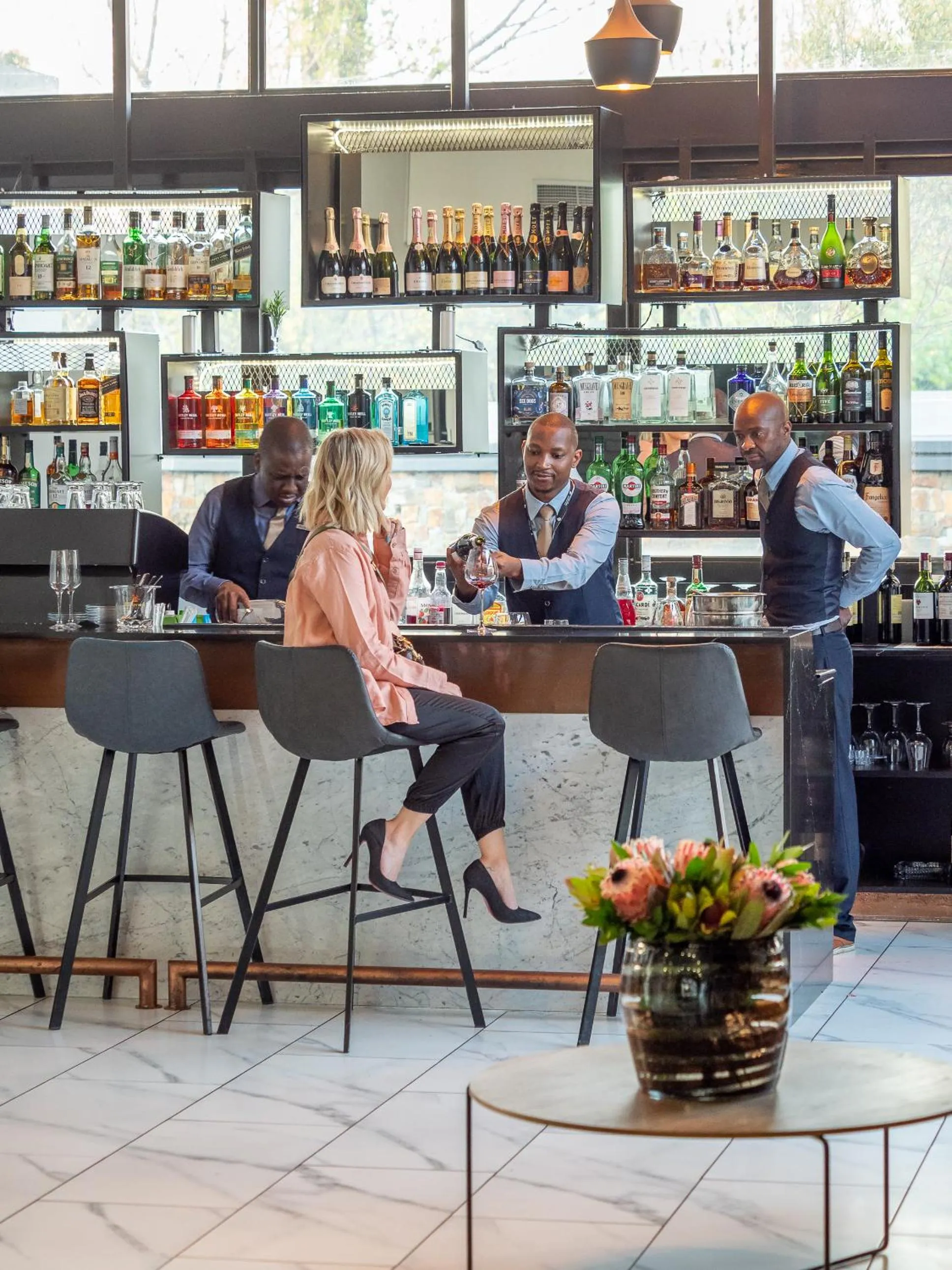 Lounge or bar in Seven Villa Hotel & Spa