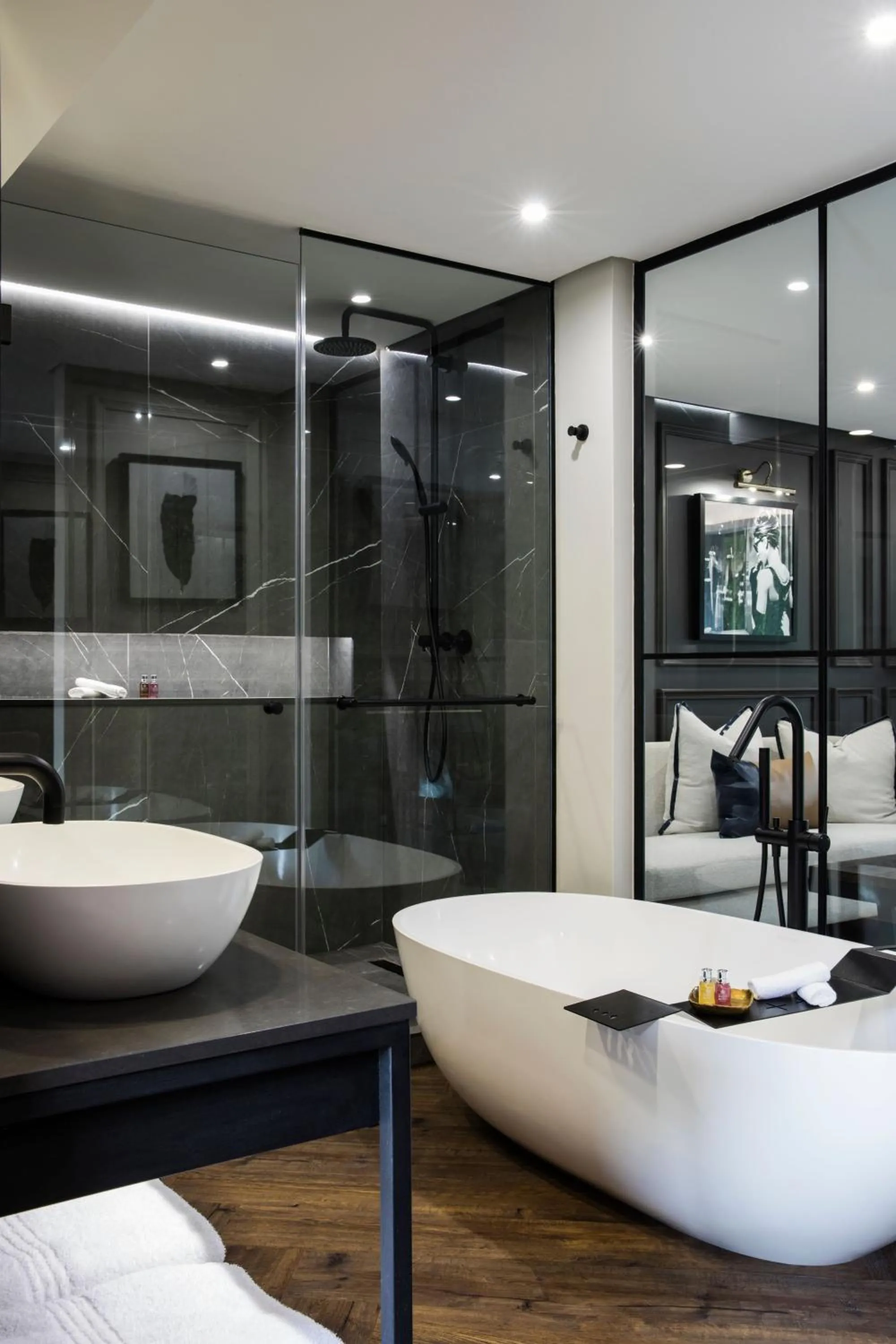 Bathroom in Seven Villa Hotel & Spa