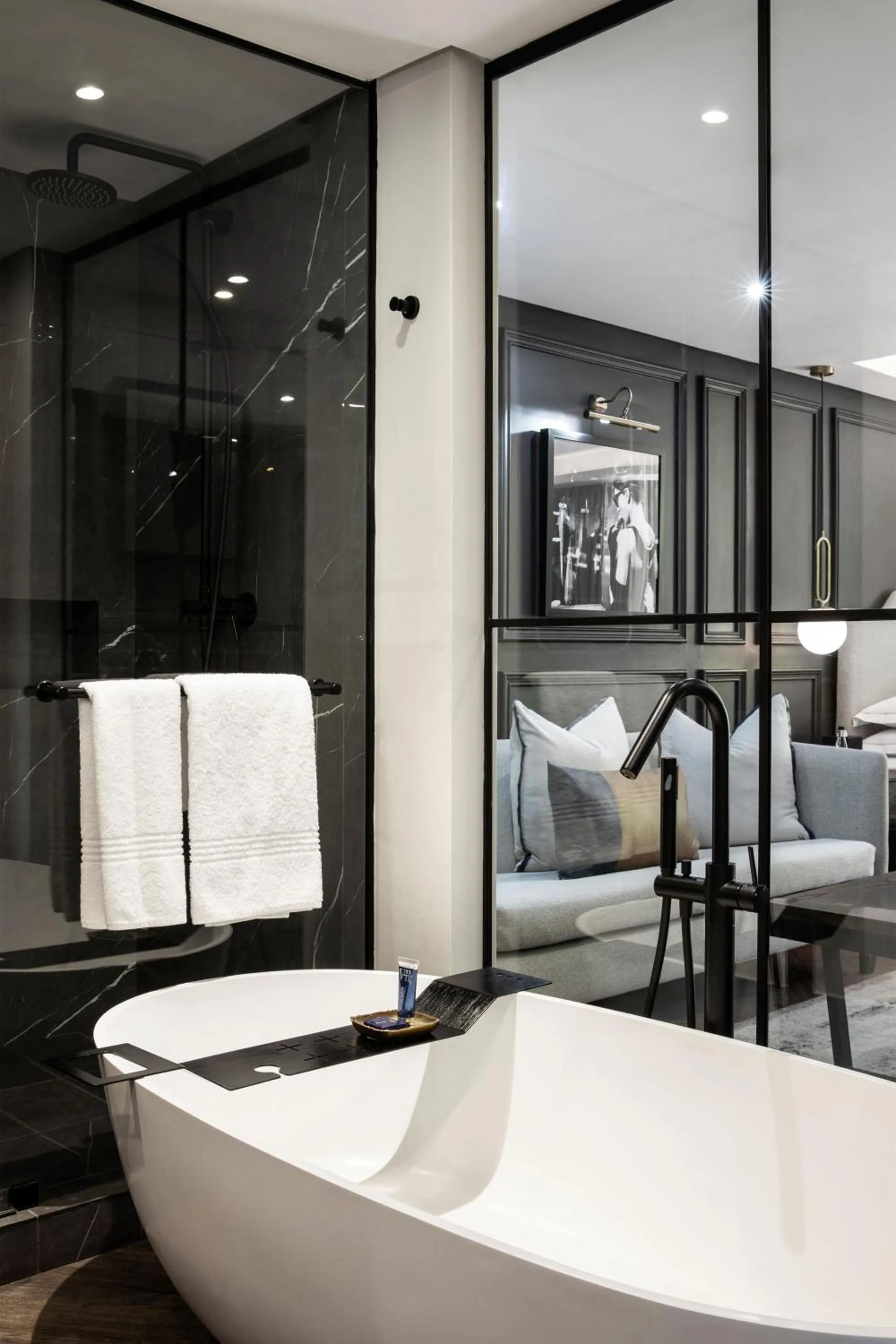 Bath in Seven Villa Hotel & Spa