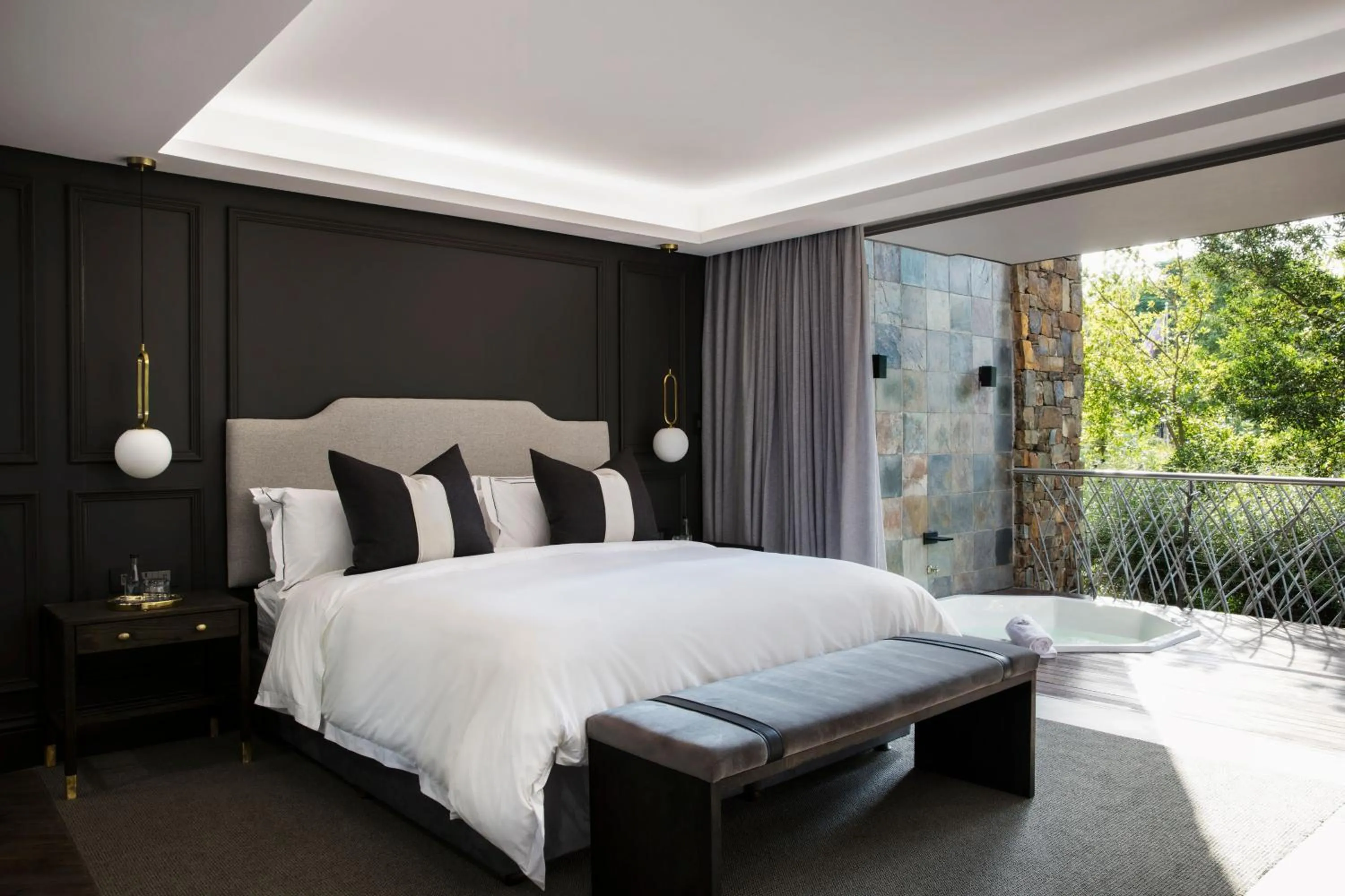 Bed in Seven Villa Hotel & Spa