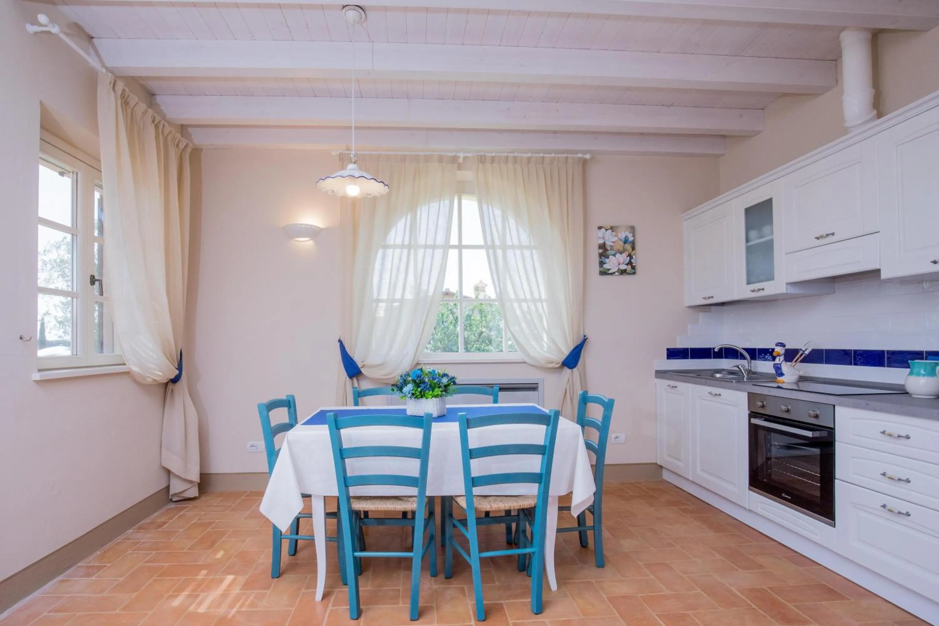 Kitchen or kitchenette in Agriturismo Colle Oliveto