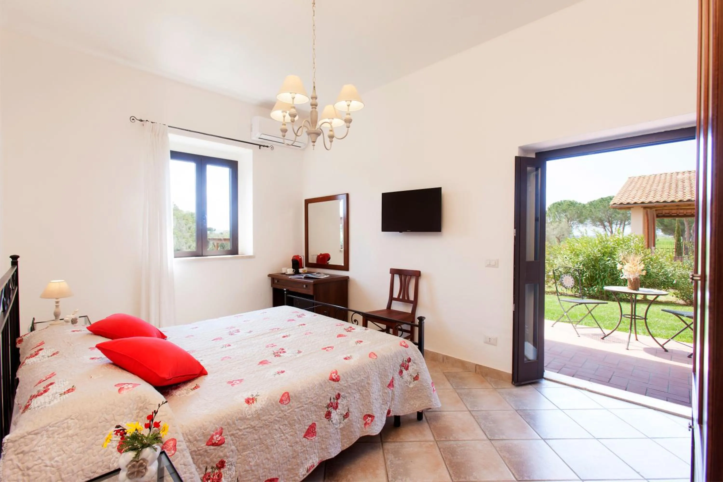 Bedroom, Bed in Agriturismo Colle Oliveto