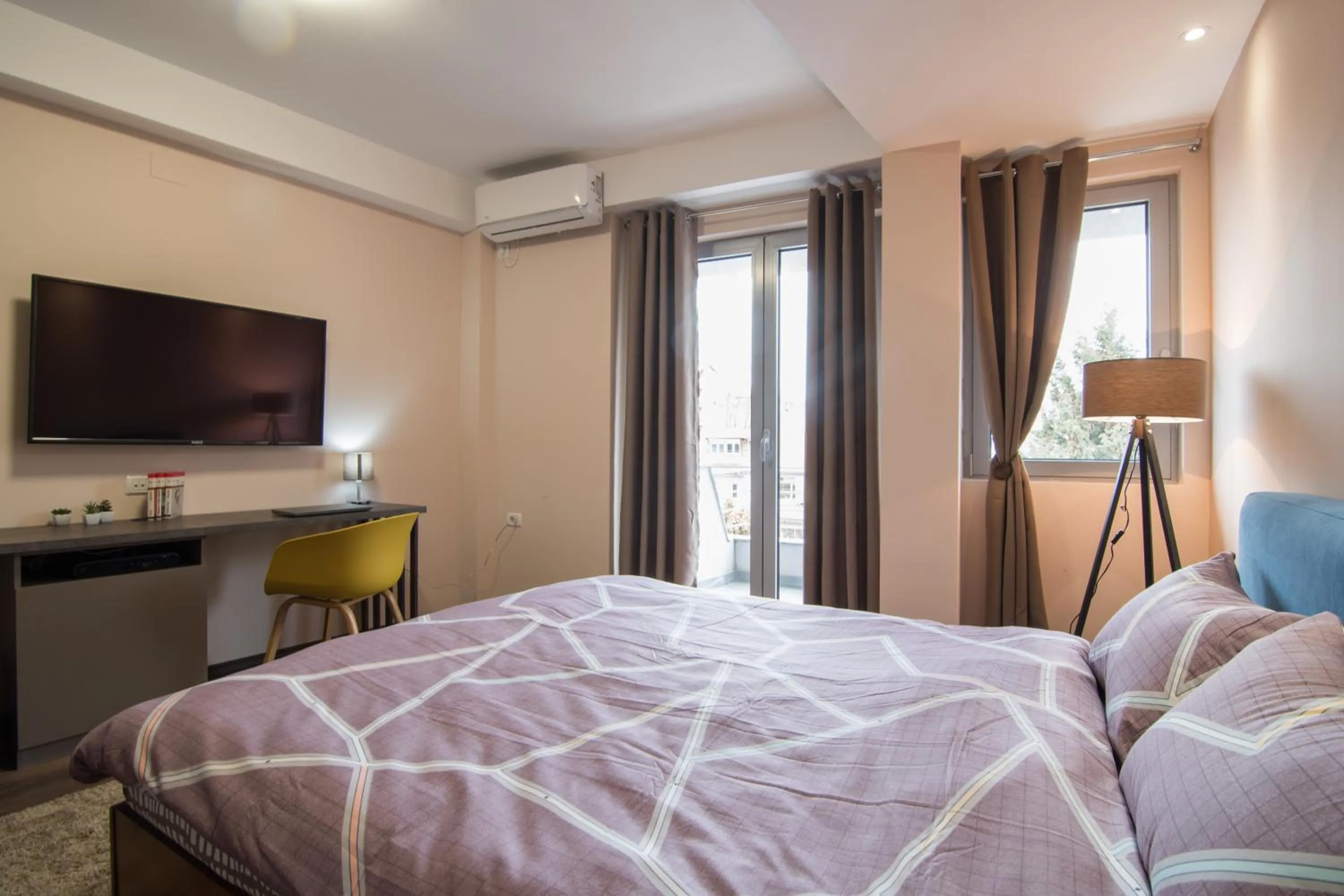 Communal lounge/ TV room, Bed in Vanilla Boutique Hotel