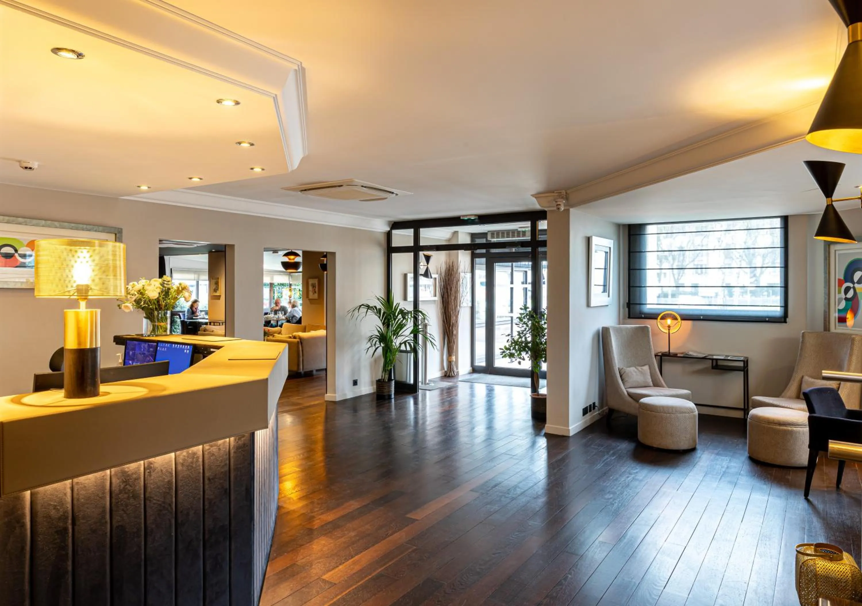 Lobby or reception in Hôtel Quorum