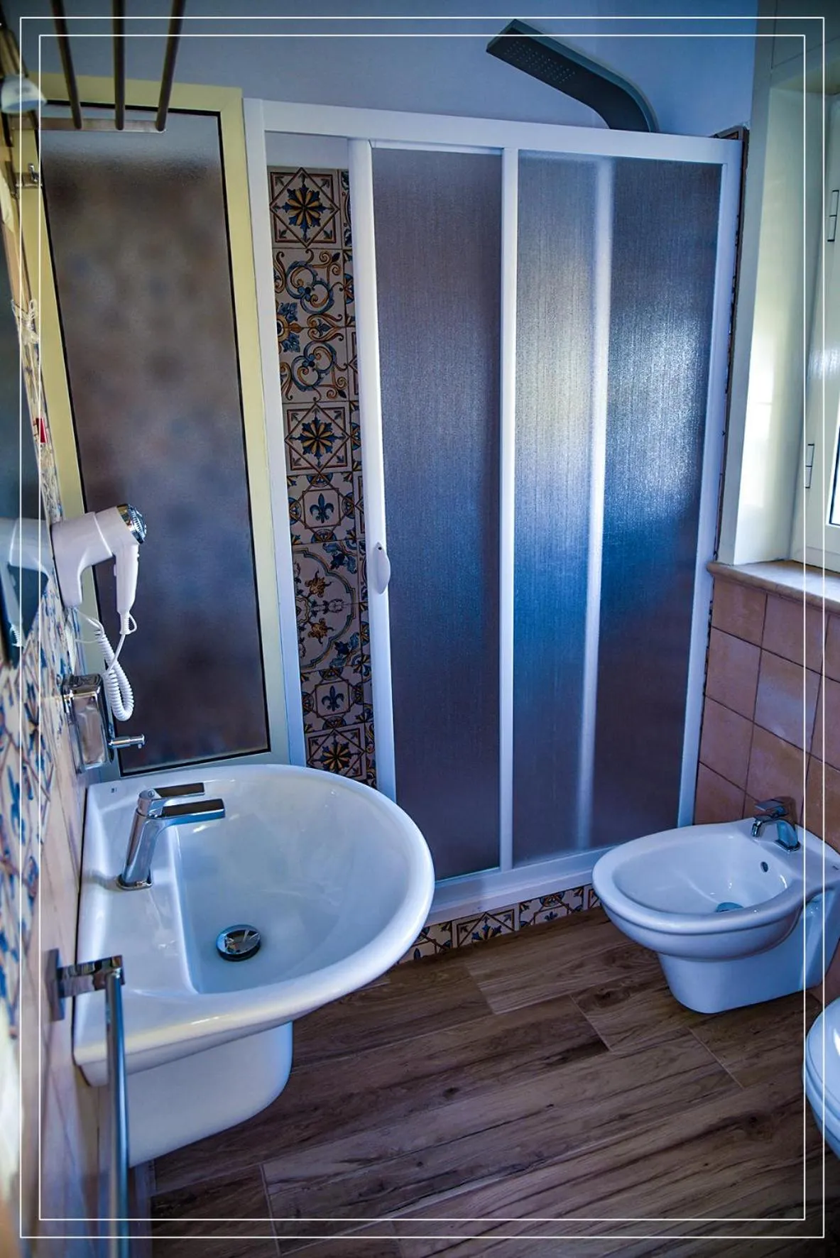 Shower in B&B Sicily