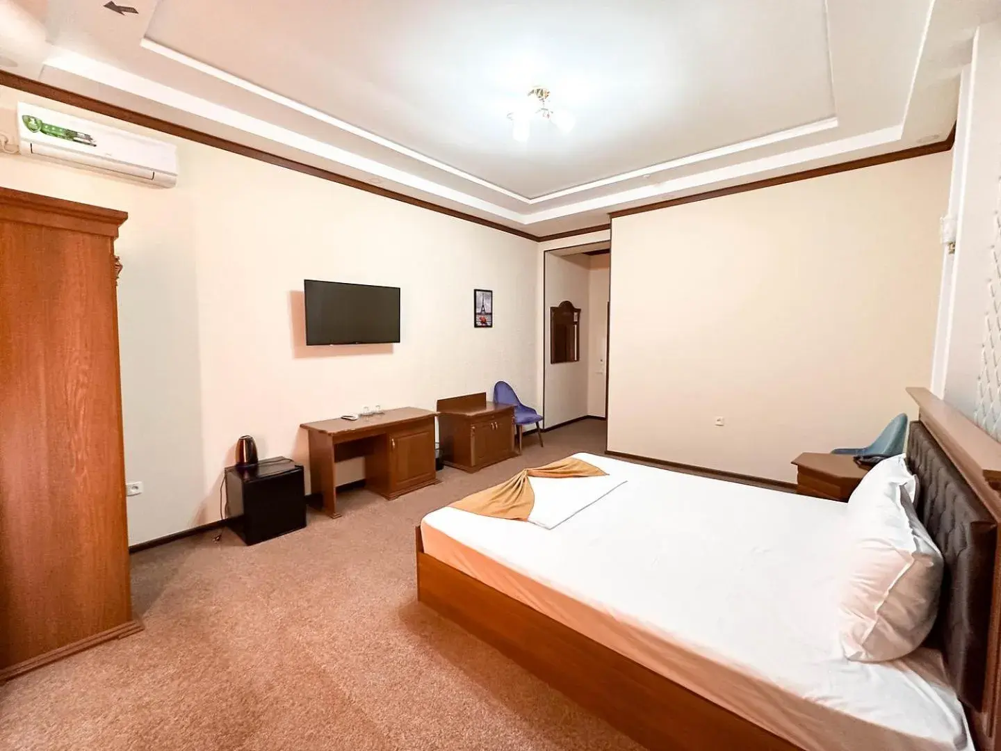 Large Double Room - single occupancy in Hotel Khiva Palace Large Double Room - single occupancy in Hotel Khiva Palace
