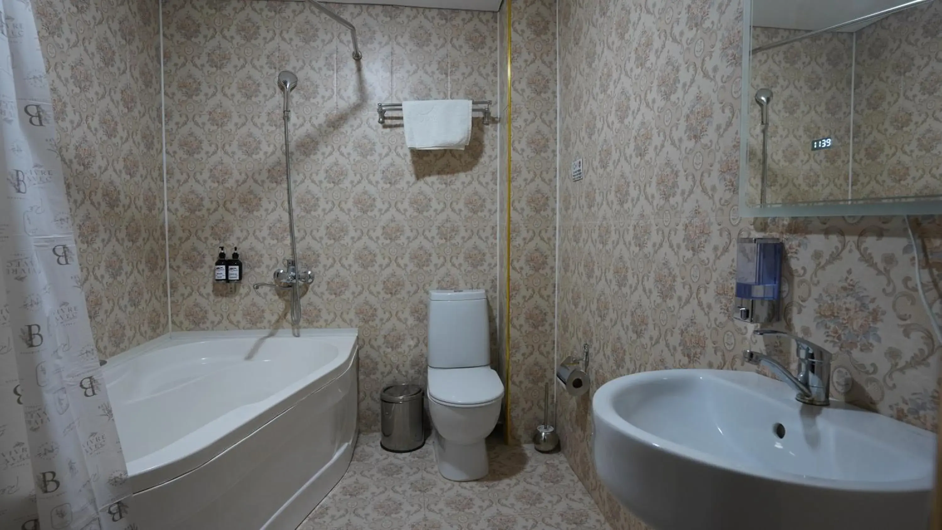 Twin Room - single occupancy in Hotel Khiva Palace Twin Room - single occupancy in Hotel Khiva Palace