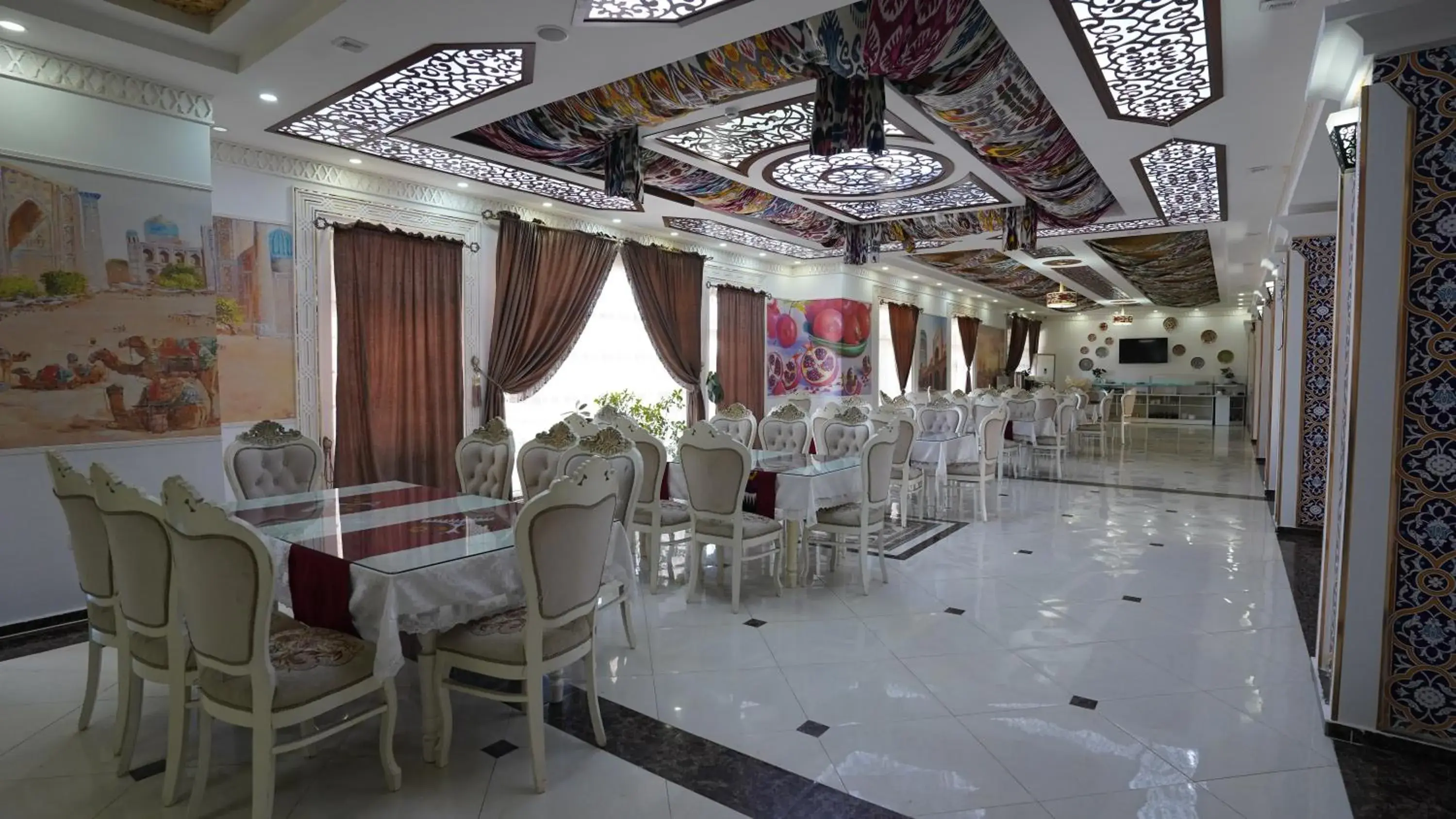 Restaurant/places to eat in Hotel Khiva Palace Restaurant/places to eat in Hotel Khiva Palace