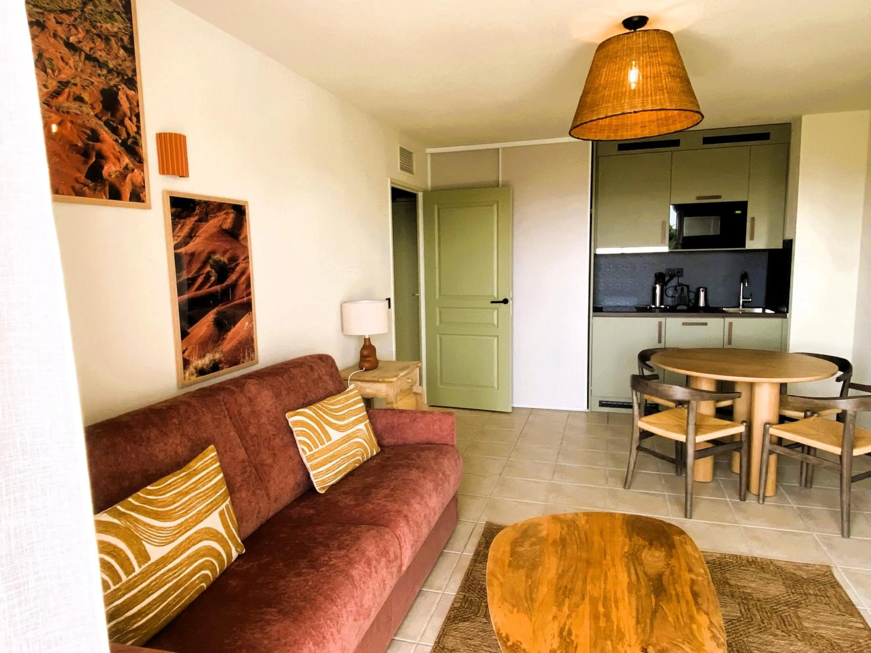 Kitchen or kitchenette in Hôtel Golf Fontcaude