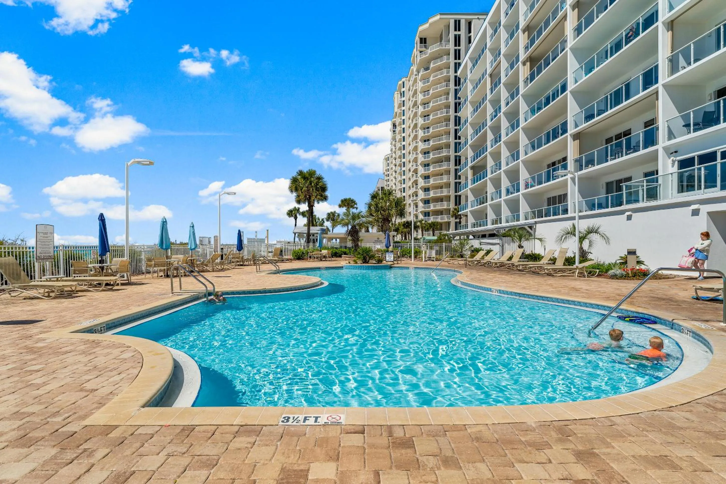 Property building in Sterling Sands Beach Resort by Panhandle Getaways