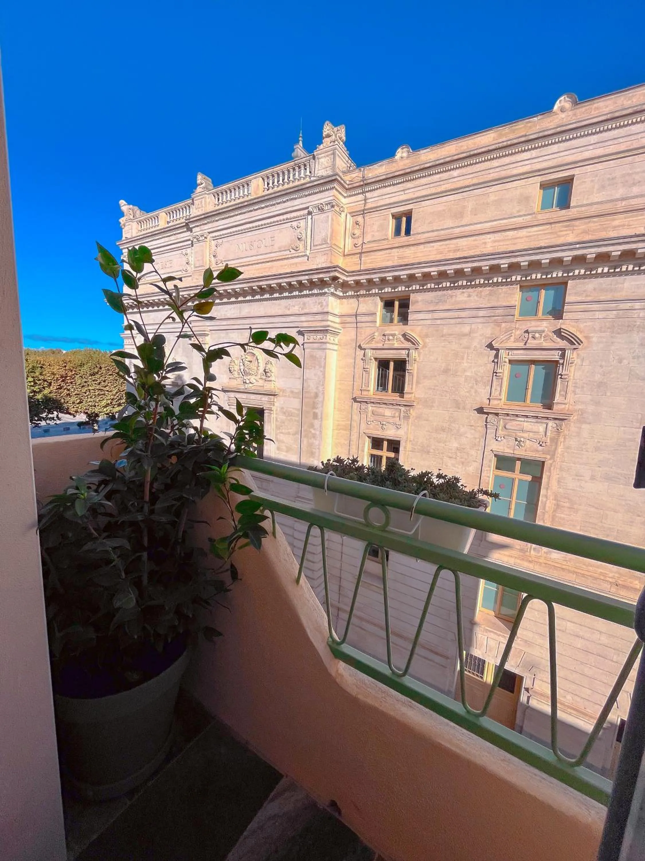 Le National Sète Centre Gare,Ascenseur