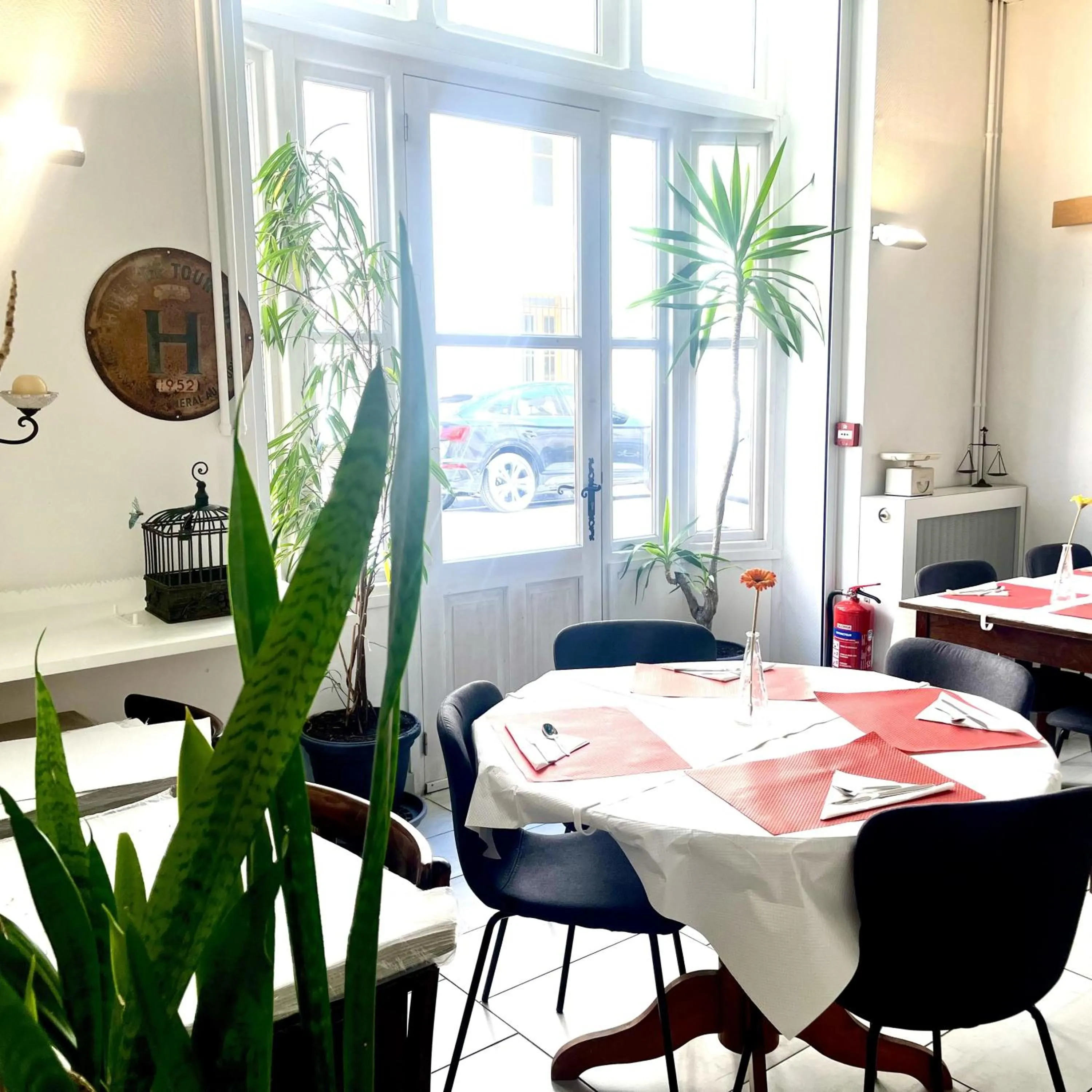 Breakfast in Le National Sète Centre Gare,Ascenseur