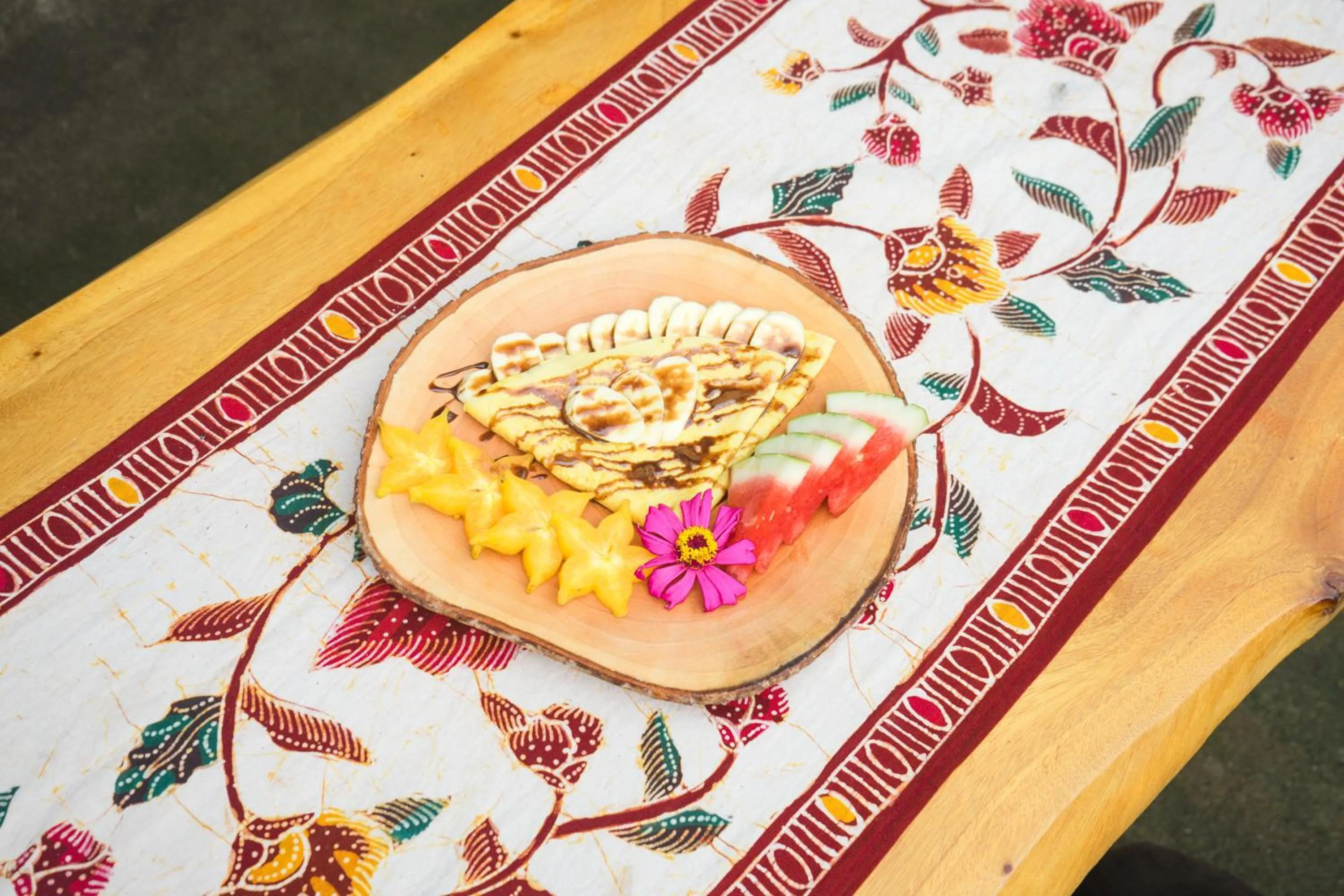 Restaurant/places to eat in Lagoona Beach Bungalows - Eco Bungalows Batukaras