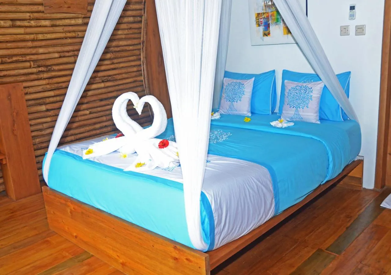 Bedroom, Bed in Lagoona Beach Bungalows - Eco Bungalows Batukaras