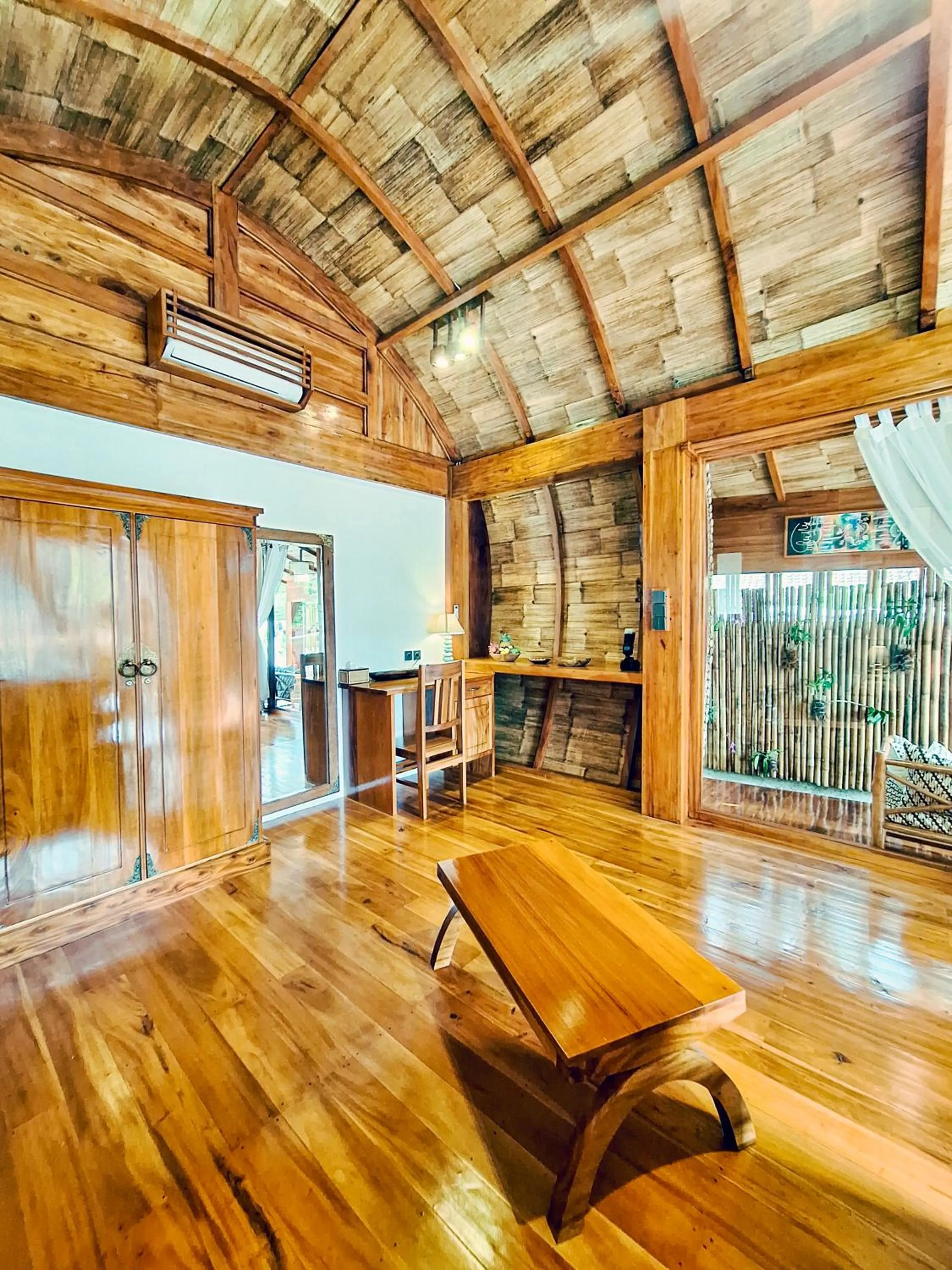 Seating area in Lagoona Beach Bungalows - Eco Bungalows Batukaras
