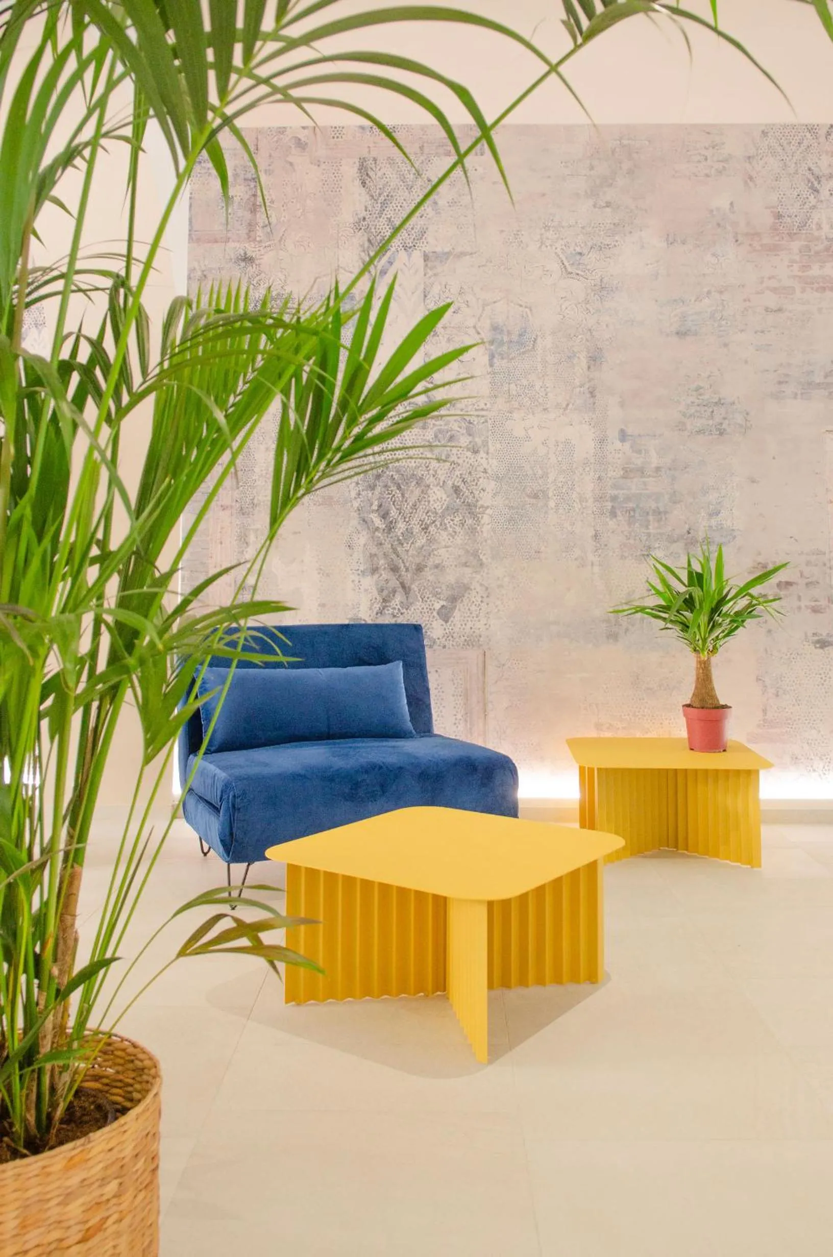 Lounge or bar in Hôtel IMPERATOR Béziers