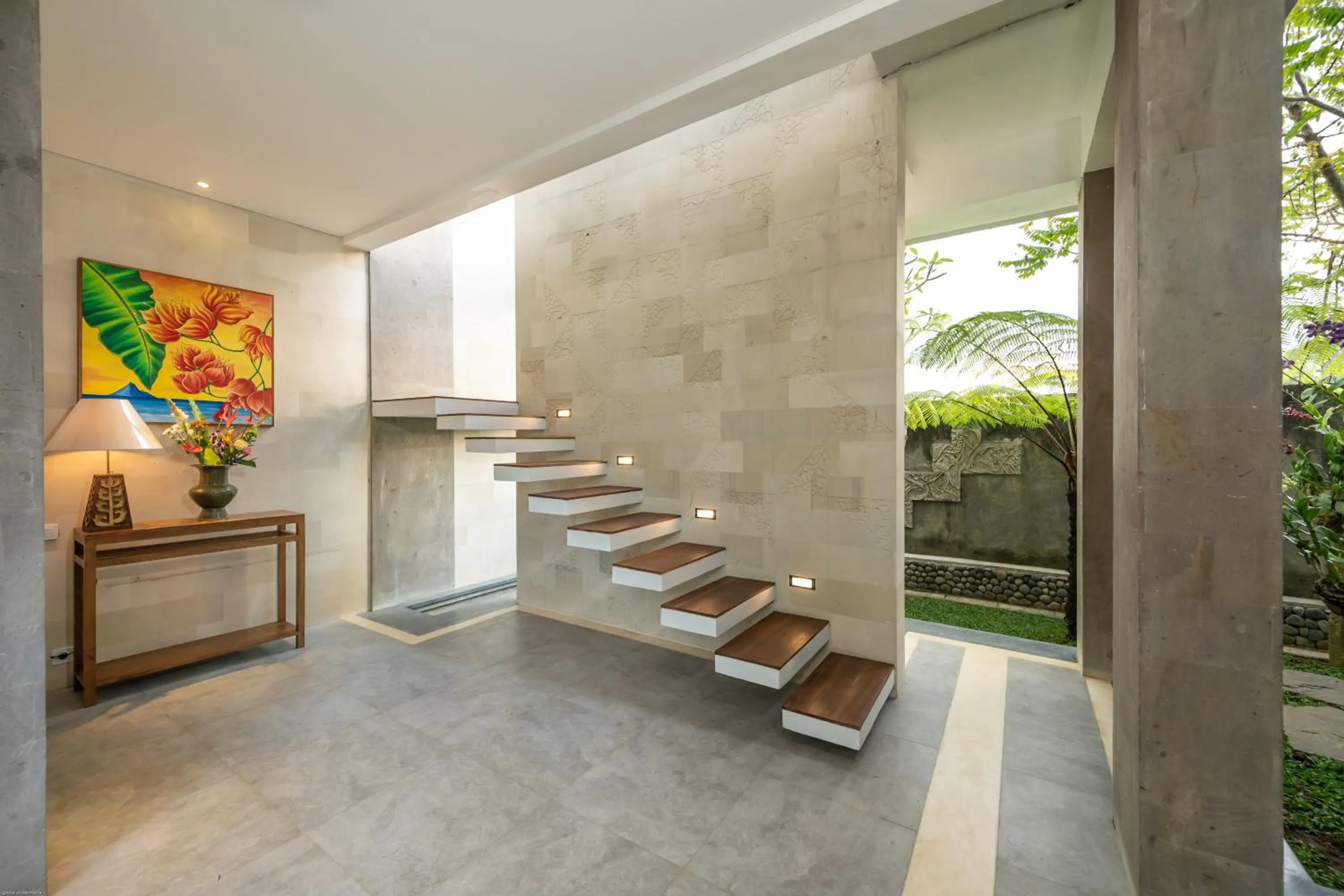 Decorative detail in Prabhu Ubud Villa