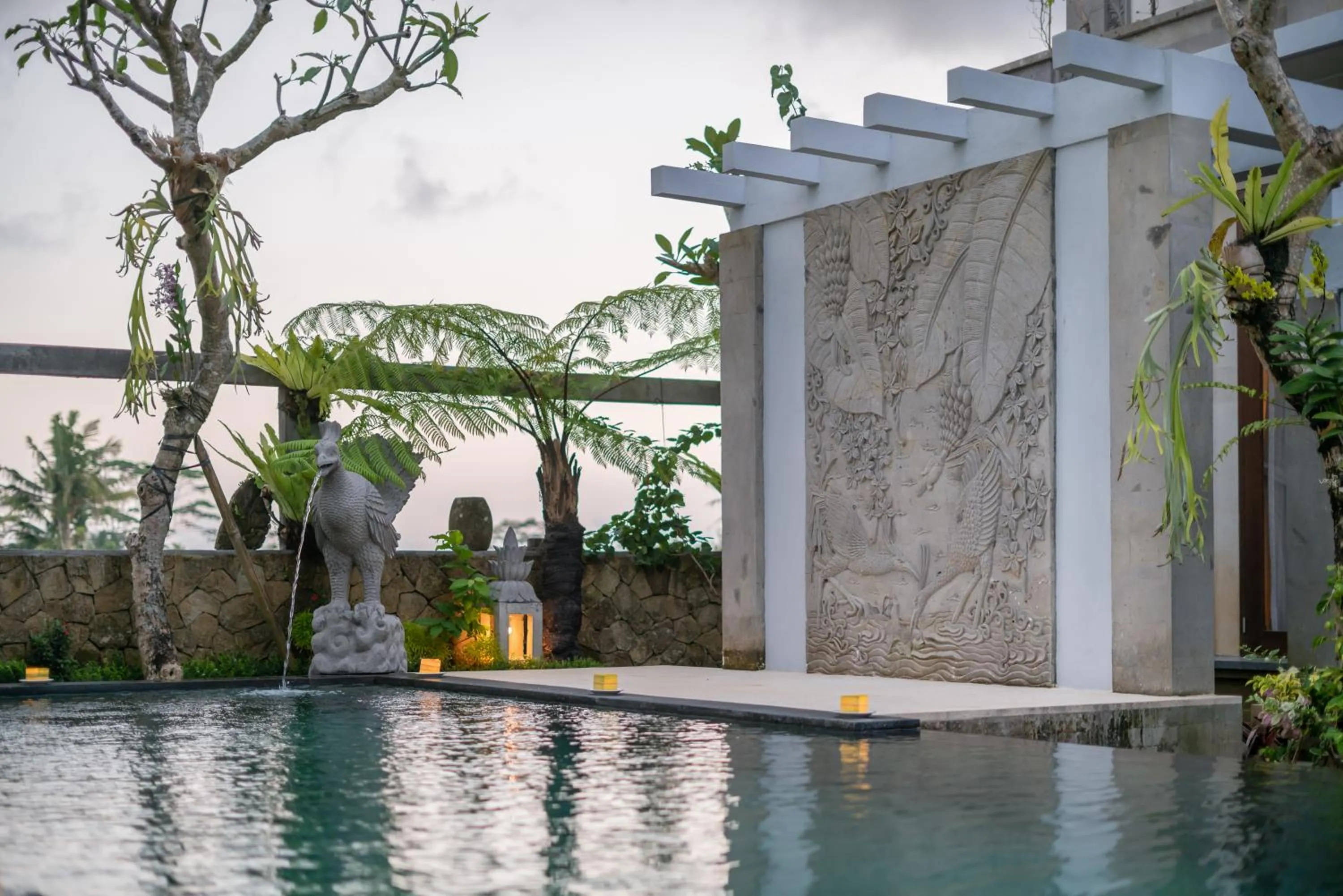 Swimming pool in Prabhu Ubud Villa