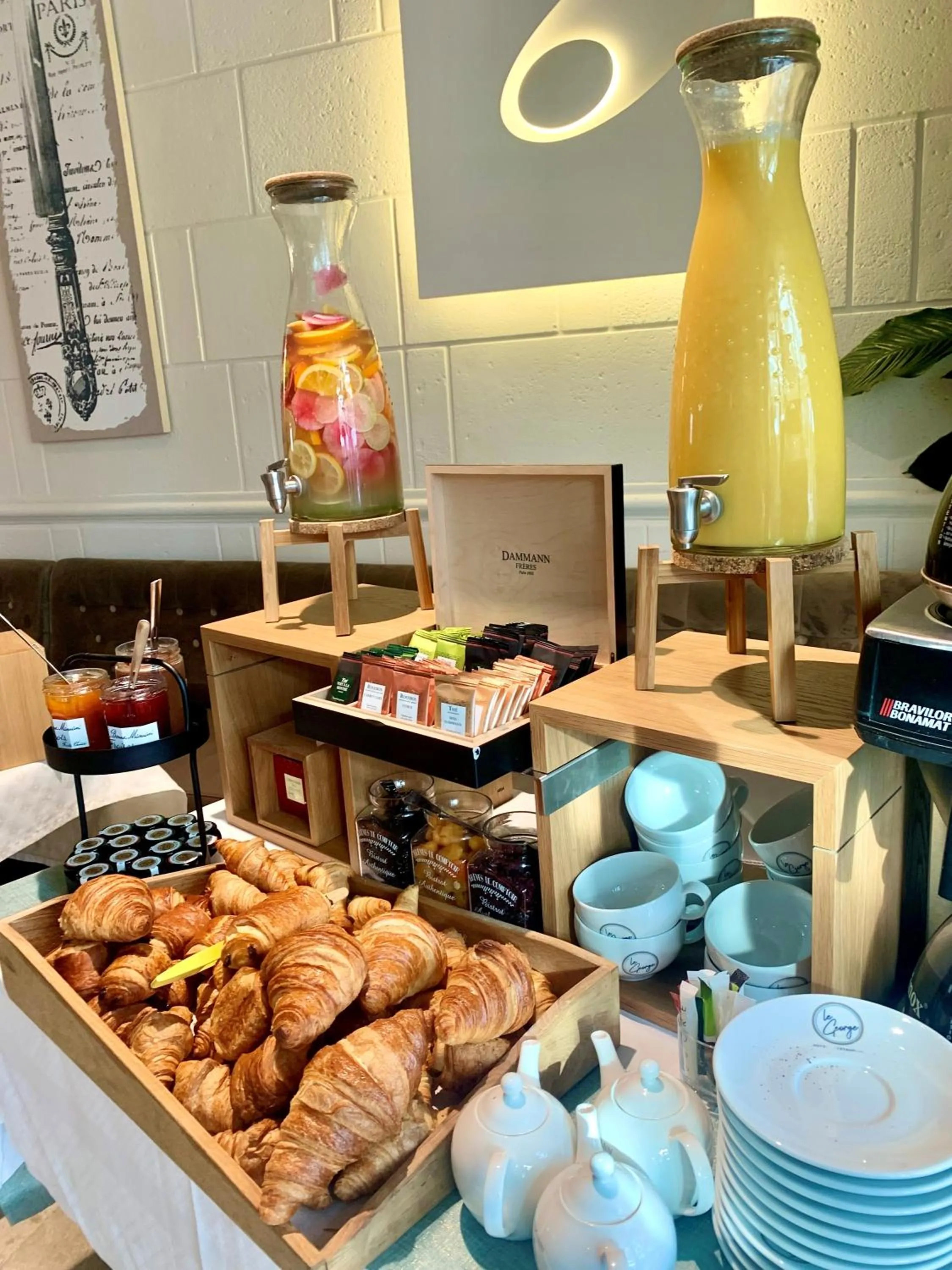 Restaurant/places to eat in The Originals Boutique, Hôtel Le George , Loches