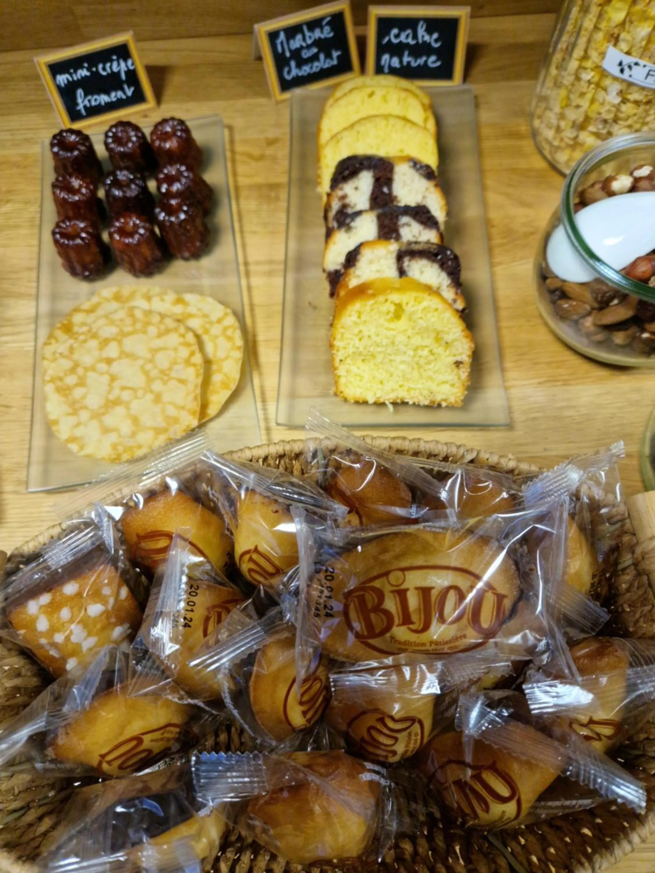 Buffet breakfast in Kyriad Direct Limoges Nord