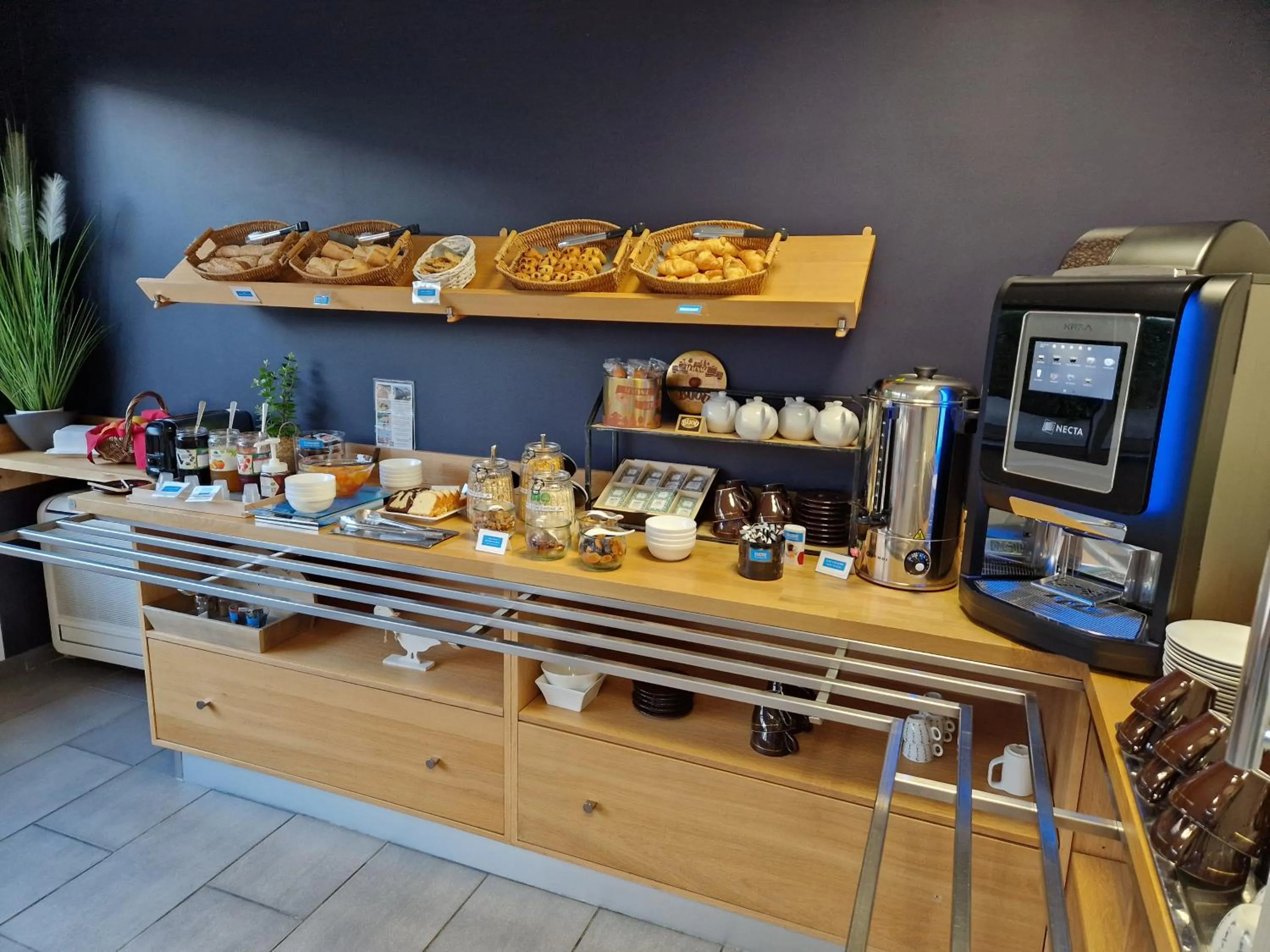 Buffet breakfast in Kyriad Direct Limoges Nord