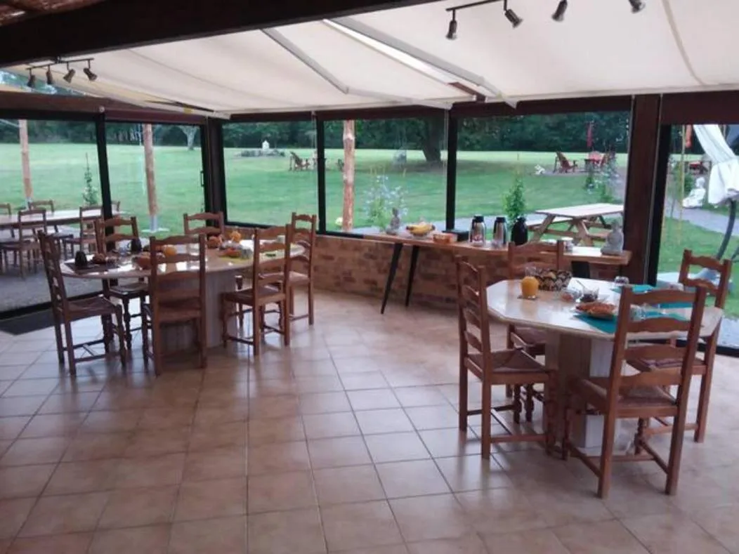 Continental breakfast in maison d'hôtes labastide