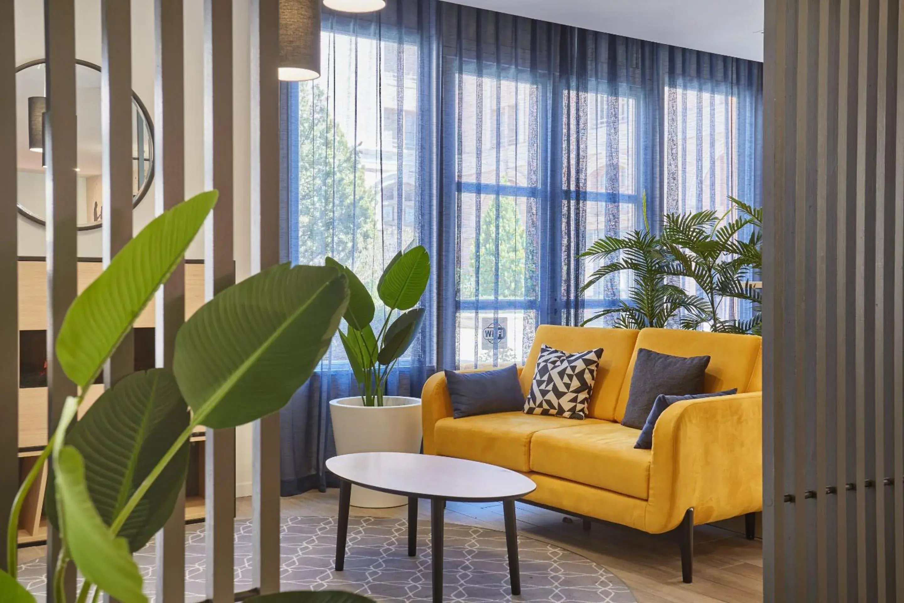 Lobby or reception in Appart Hotel Odalys City Aix en Provence L'Atrium Lobby or reception in Appart Hotel Odalys City Aix en Provence L'Atrium