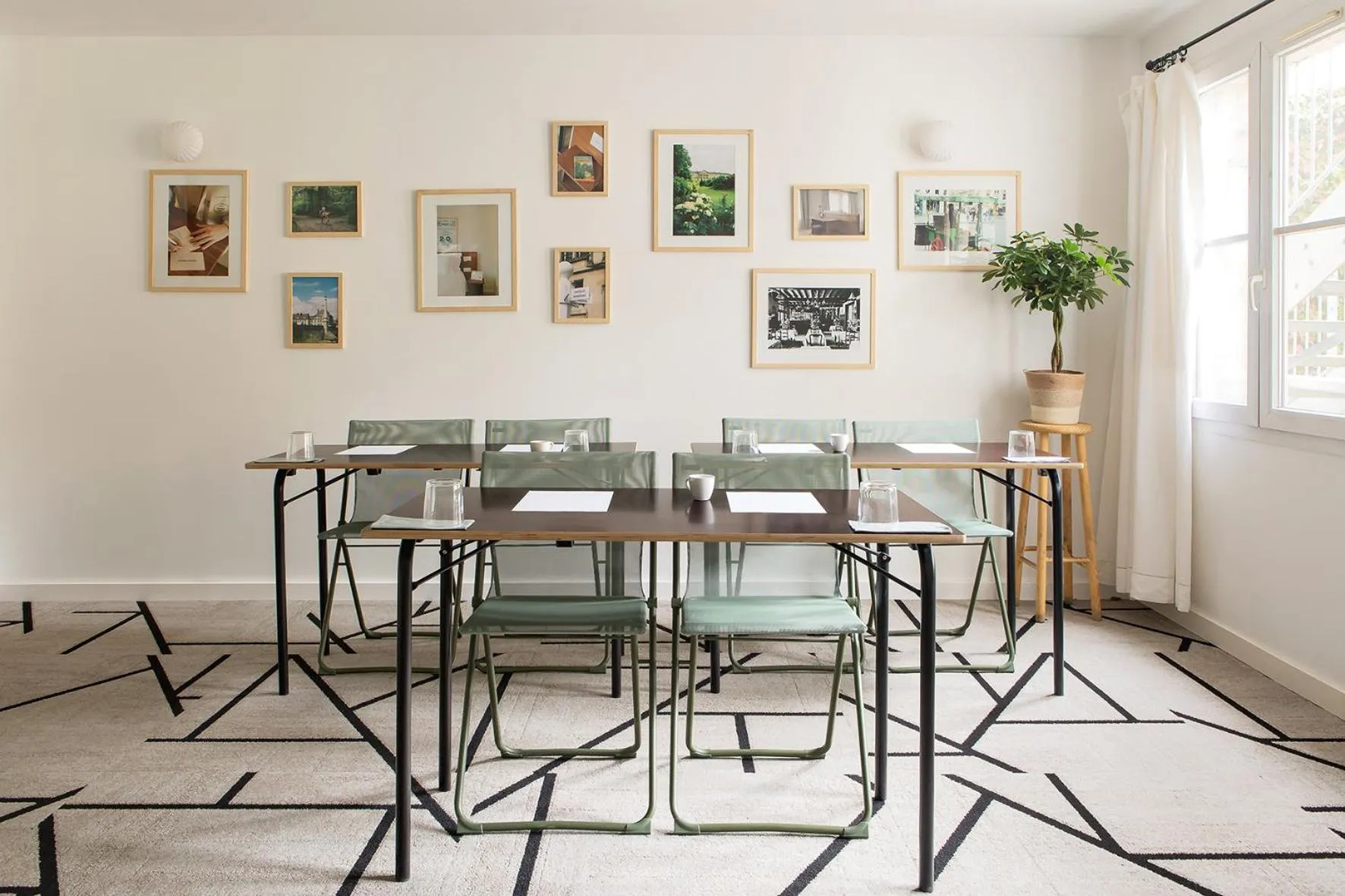 Meeting/conference room in ALFRED HOTELS Compiègne