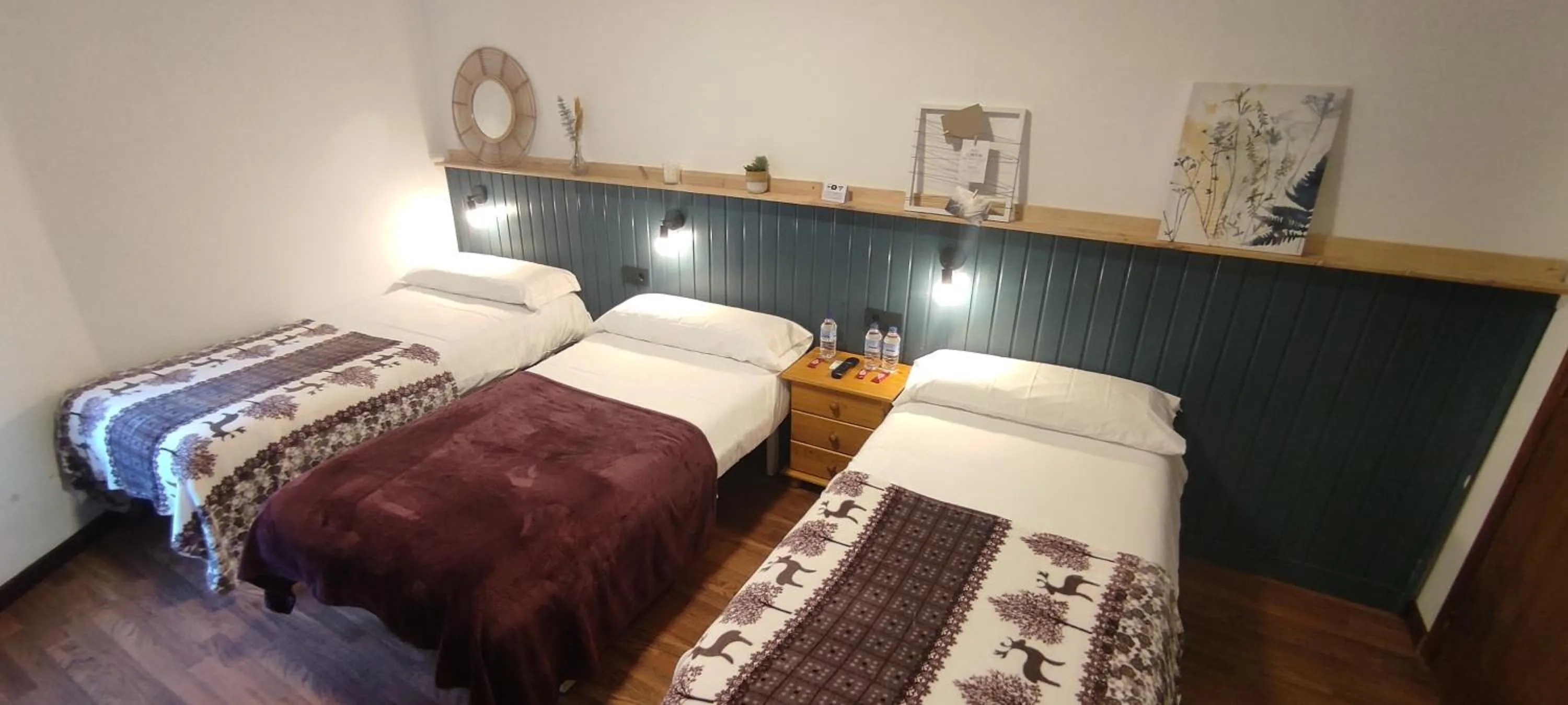 Bed in Hostal Cruce