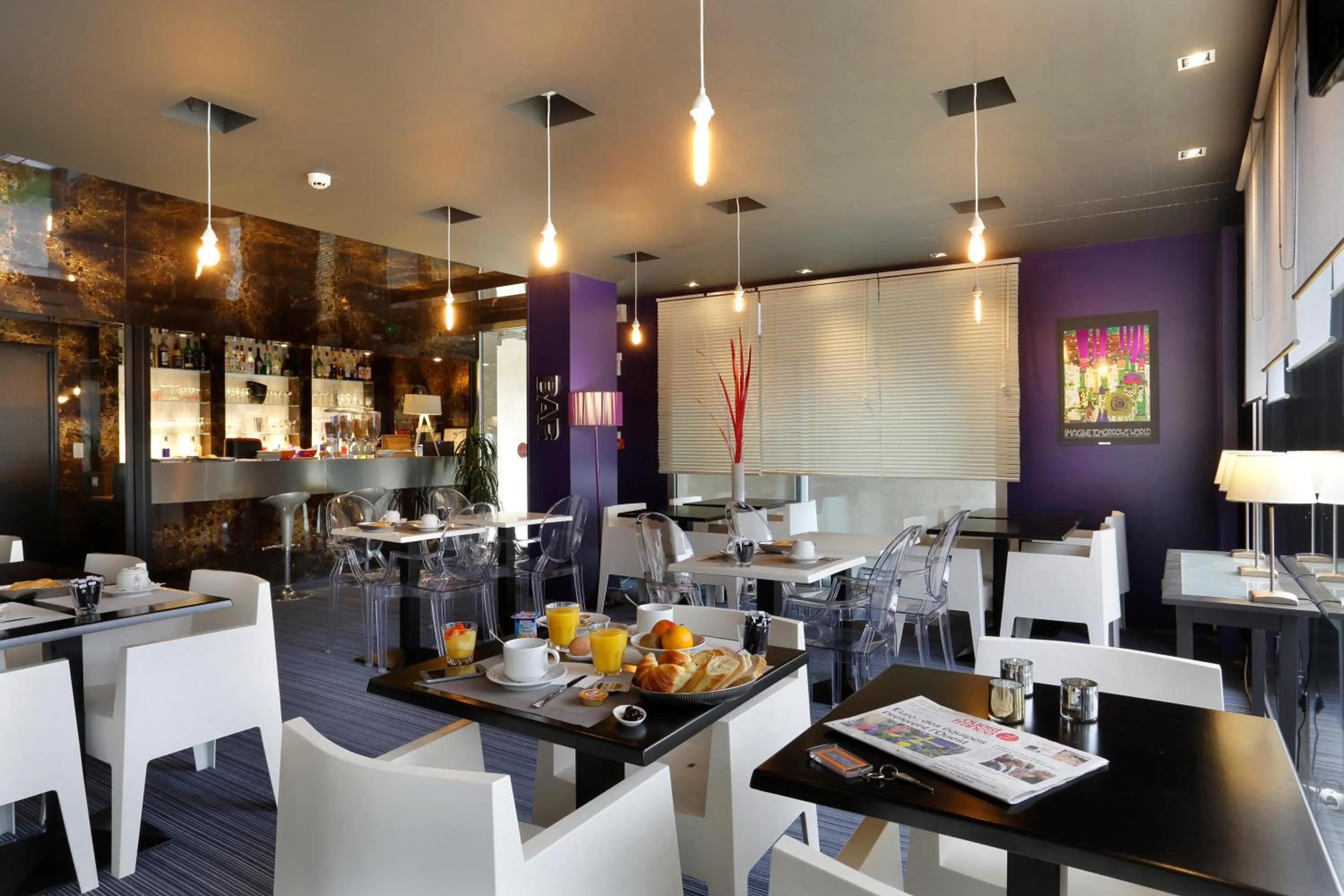 Lounge or bar in Altos Hotel & Spa