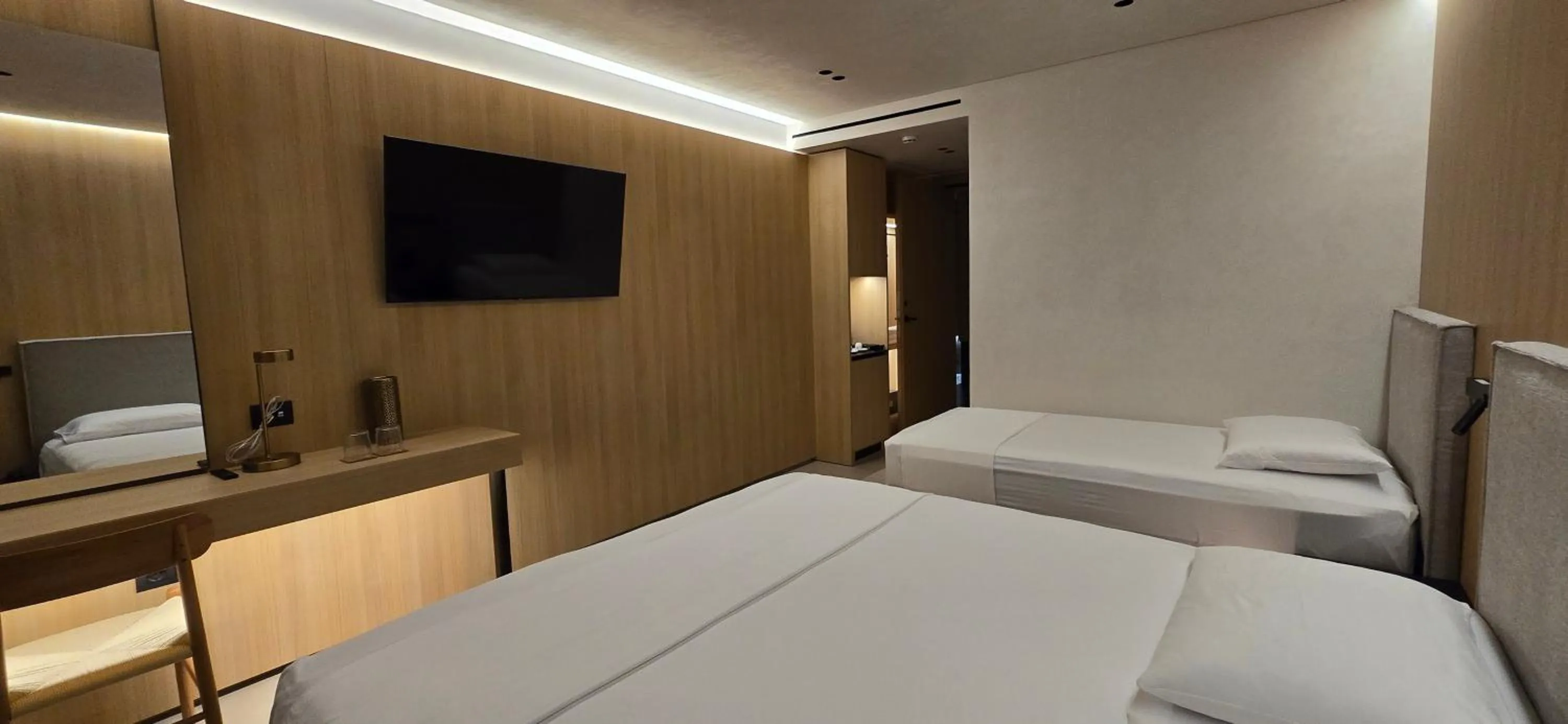 Bed in Lion Gate Hotel