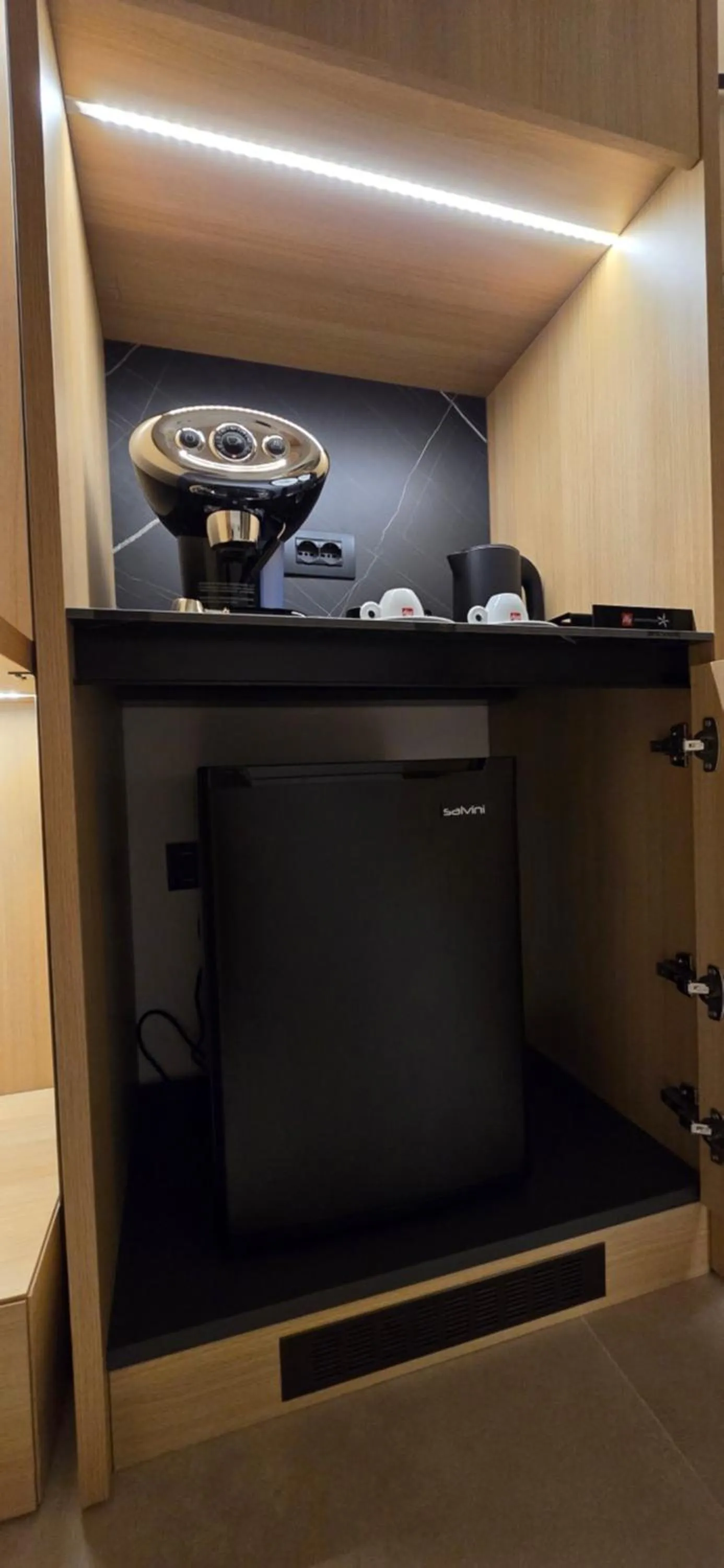 minibar in Lion Gate Hotel