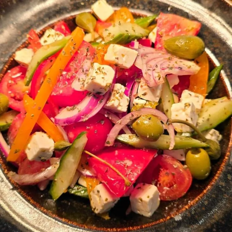 Restaurant/places to eat in Lion Gate Hotel