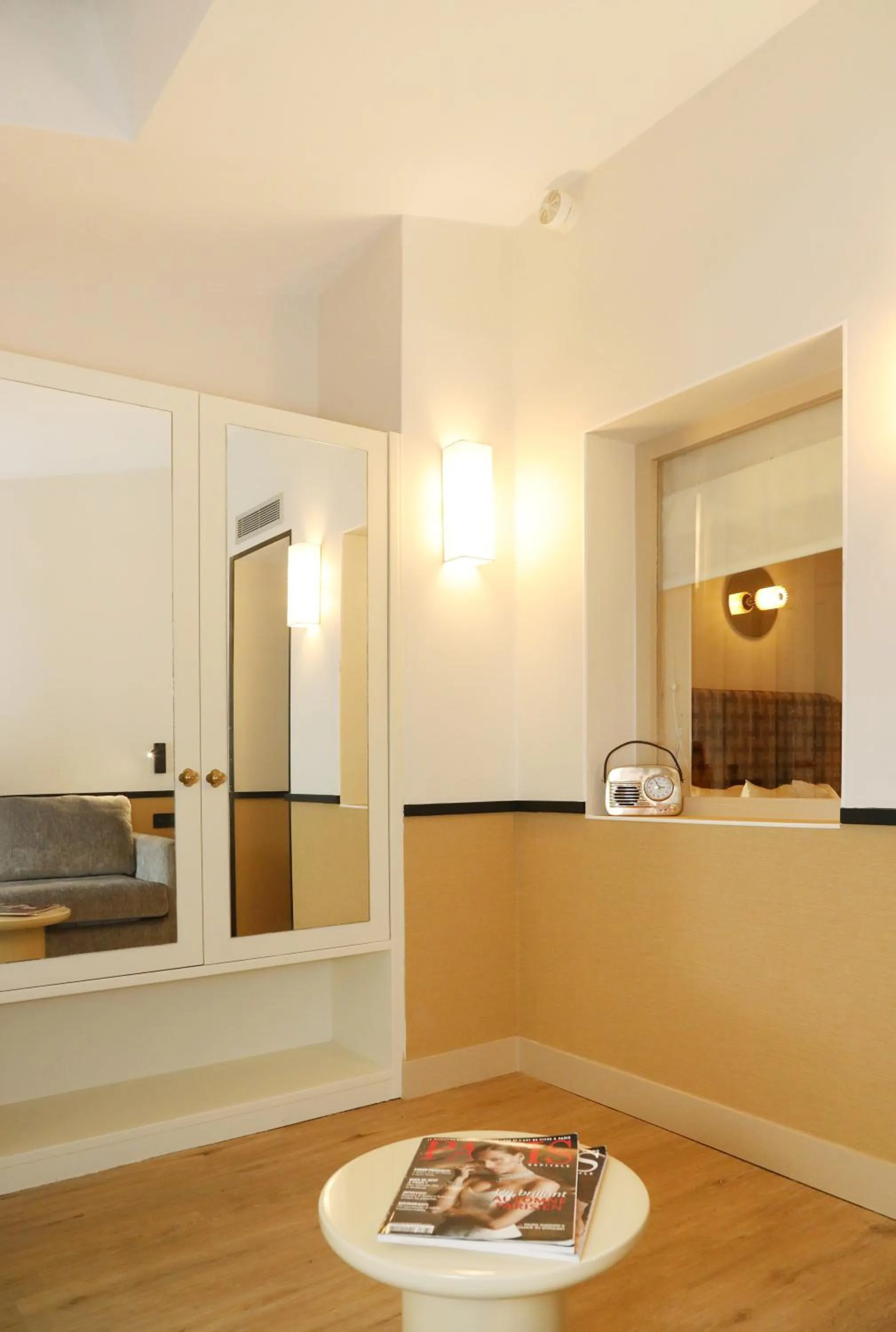 Living room in Five Boutique Hotel Paris Quartier Latin