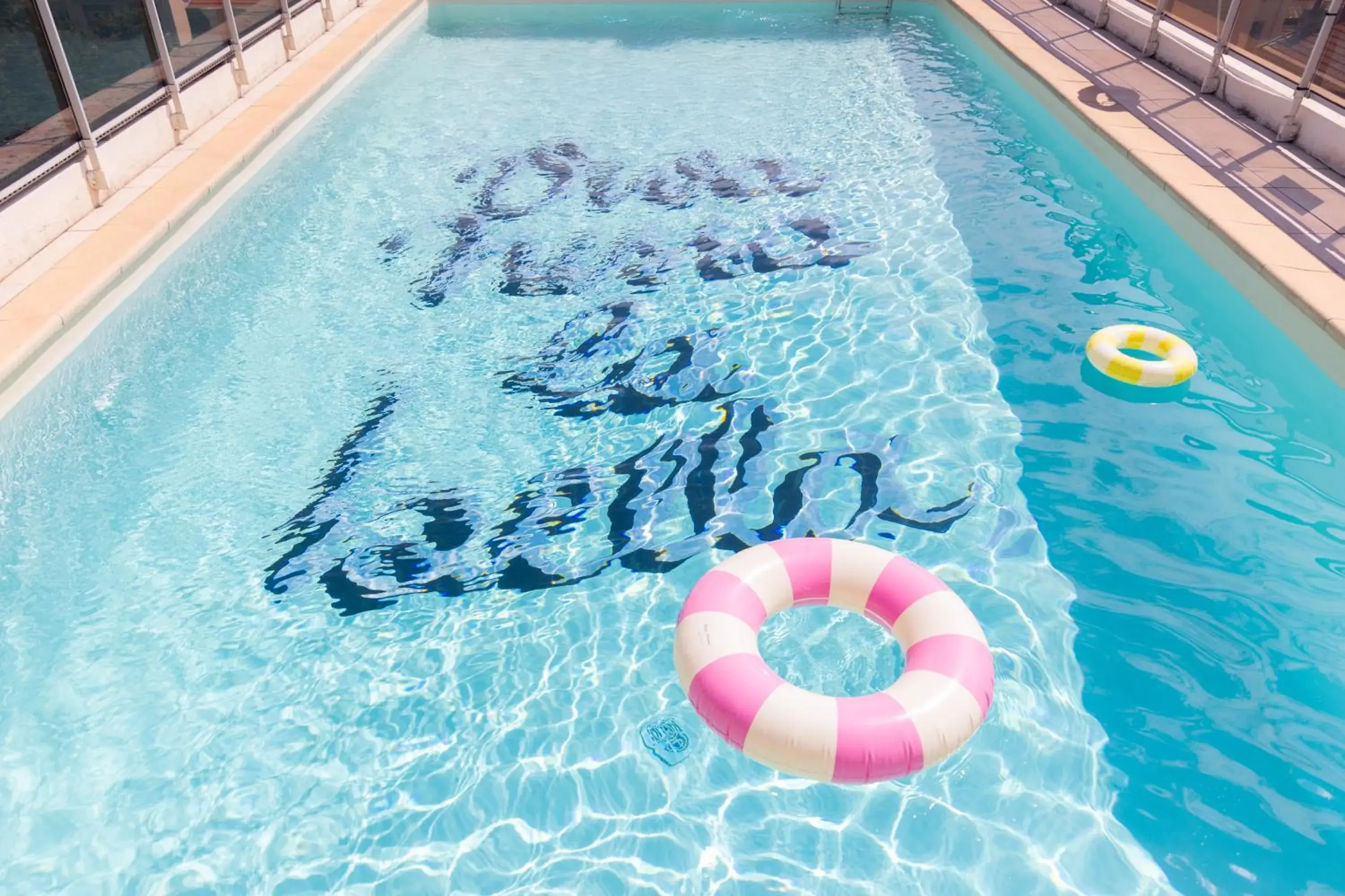 Swimming pool in Mercure Nice Centre Notre Dame Swimming pool in Mercure Nice Centre Notre Dame