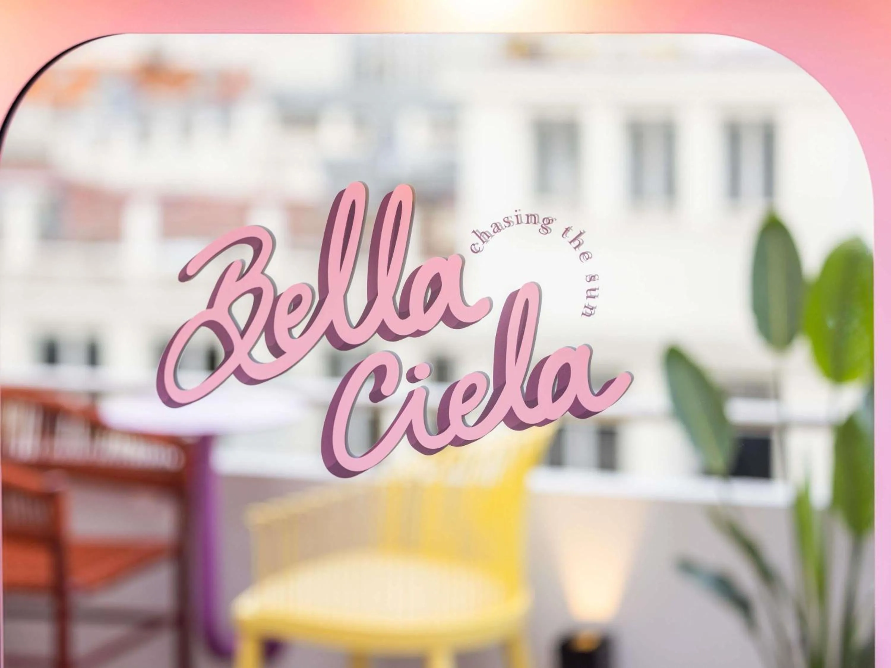 Property building in Mercure Nice Centre Notre Dame