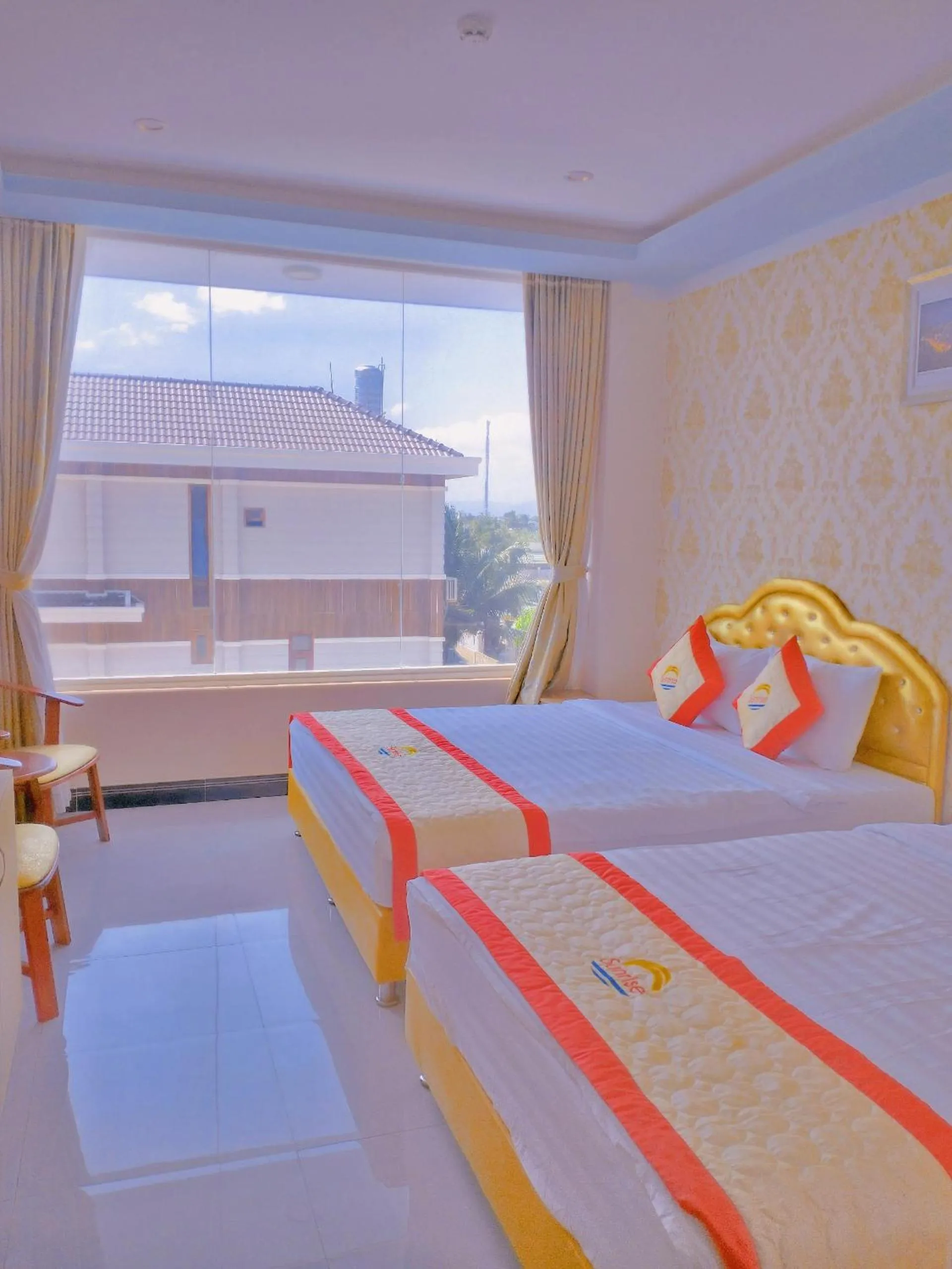 Khách sạn Sunrise Ninh Thuận