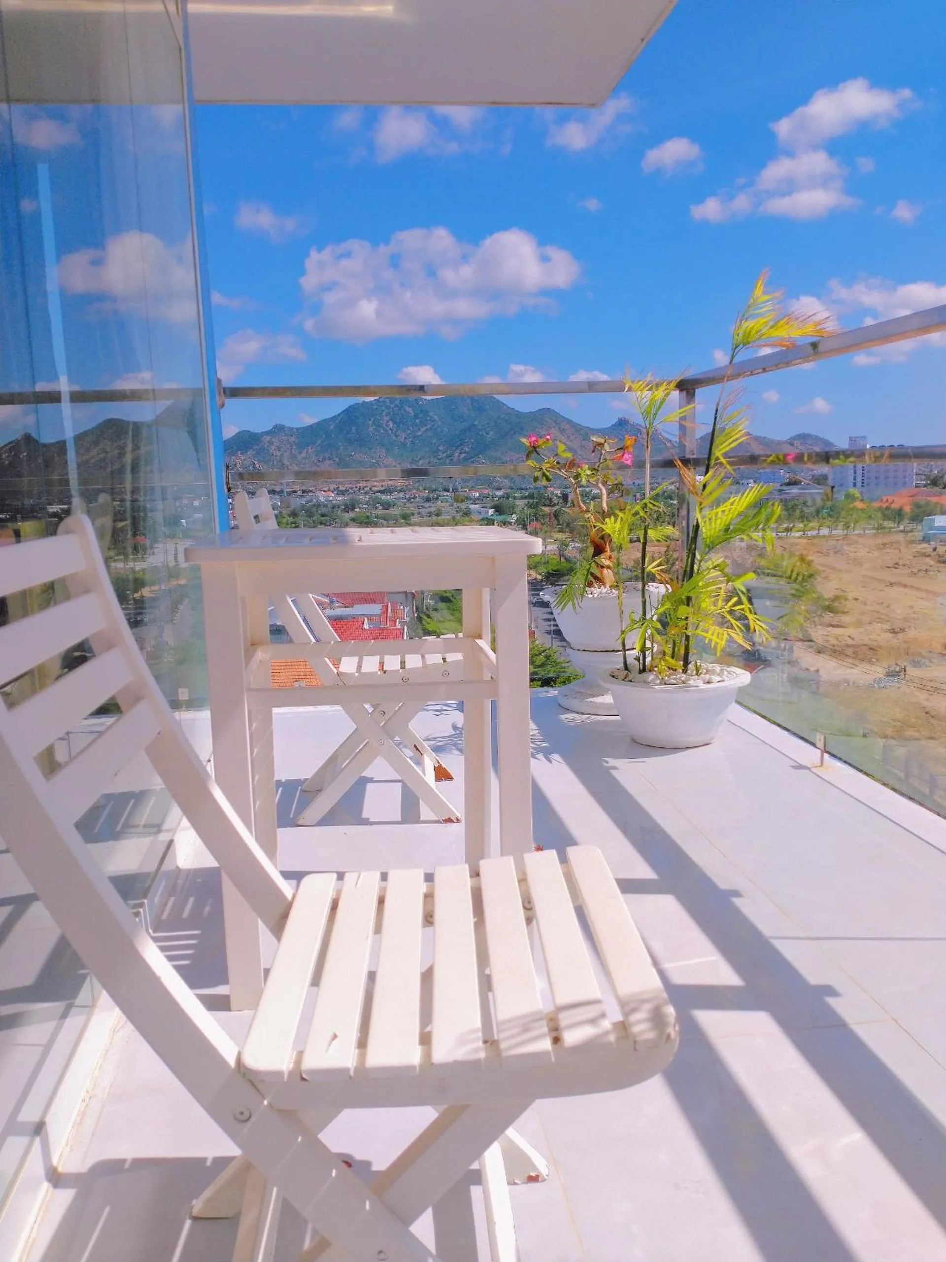 Khách sạn Sunrise Ninh Thuận