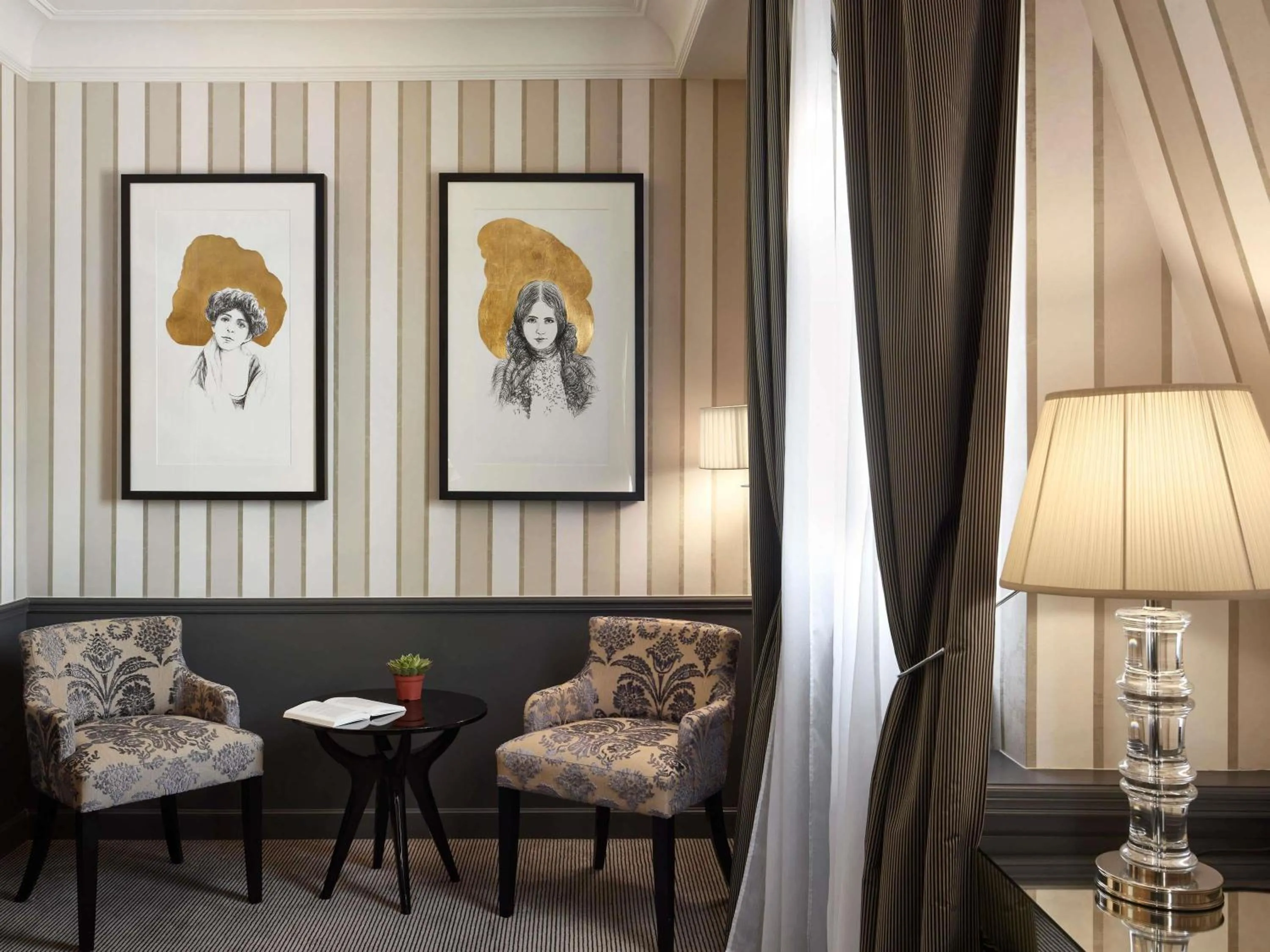 Bedroom in Le Grand Hotel de Cabourg - MGallery Collection