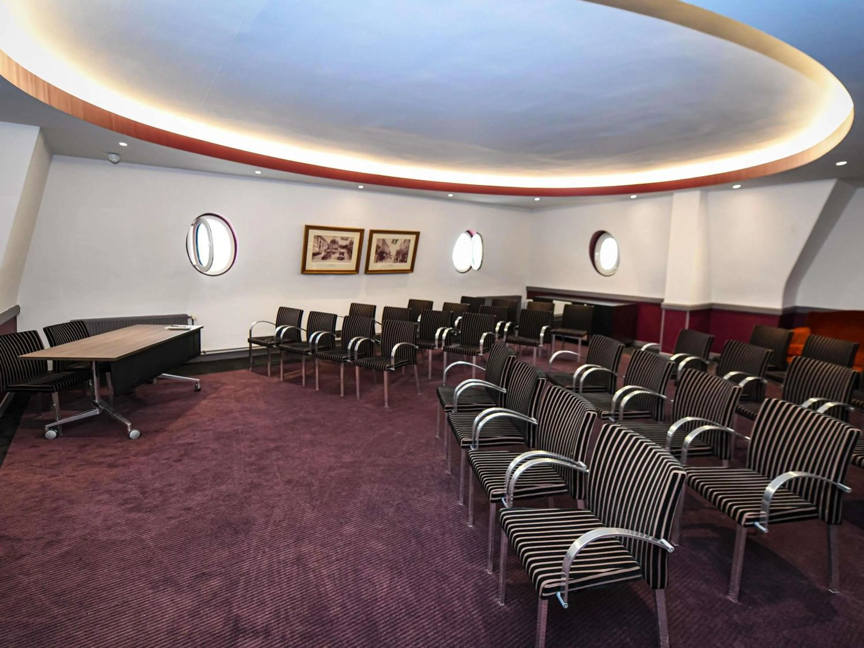 Meeting/conference room in Le Grand Hotel de Cabourg - MGallery Collection