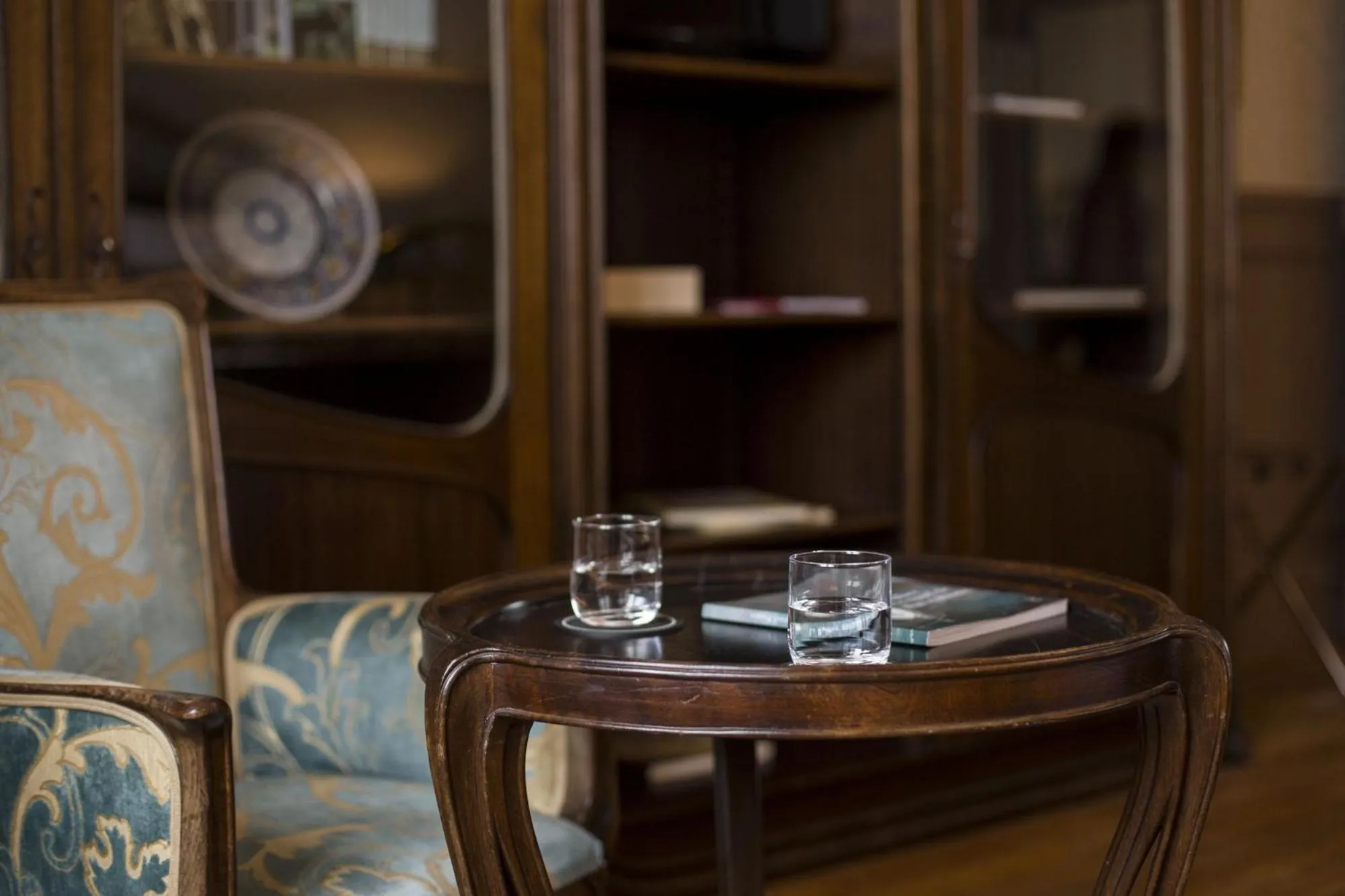 Living room in Le Grand Hotel de Cabourg - MGallery Collection