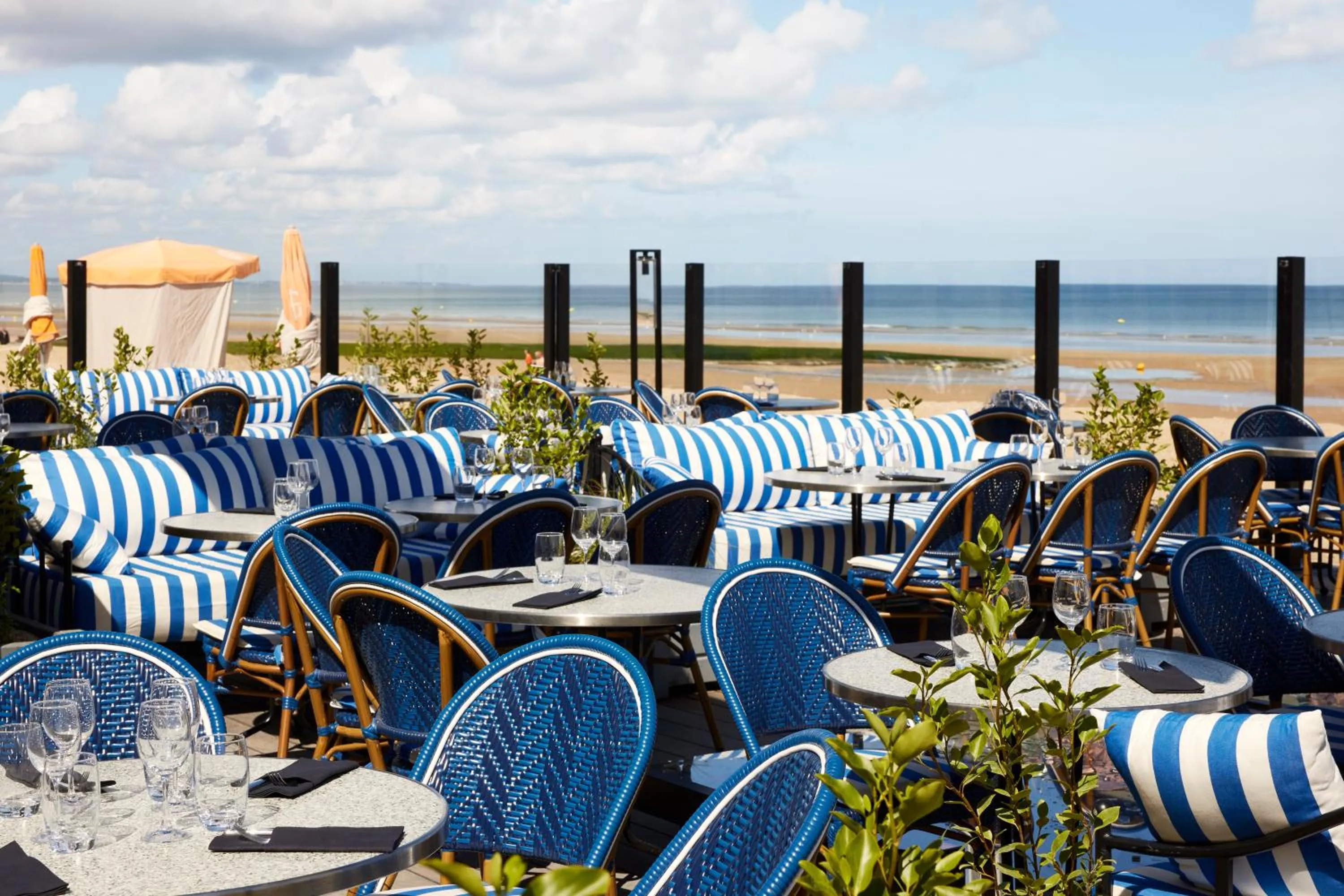 Restaurant/places to eat in Le Grand Hotel de Cabourg - MGallery Collection