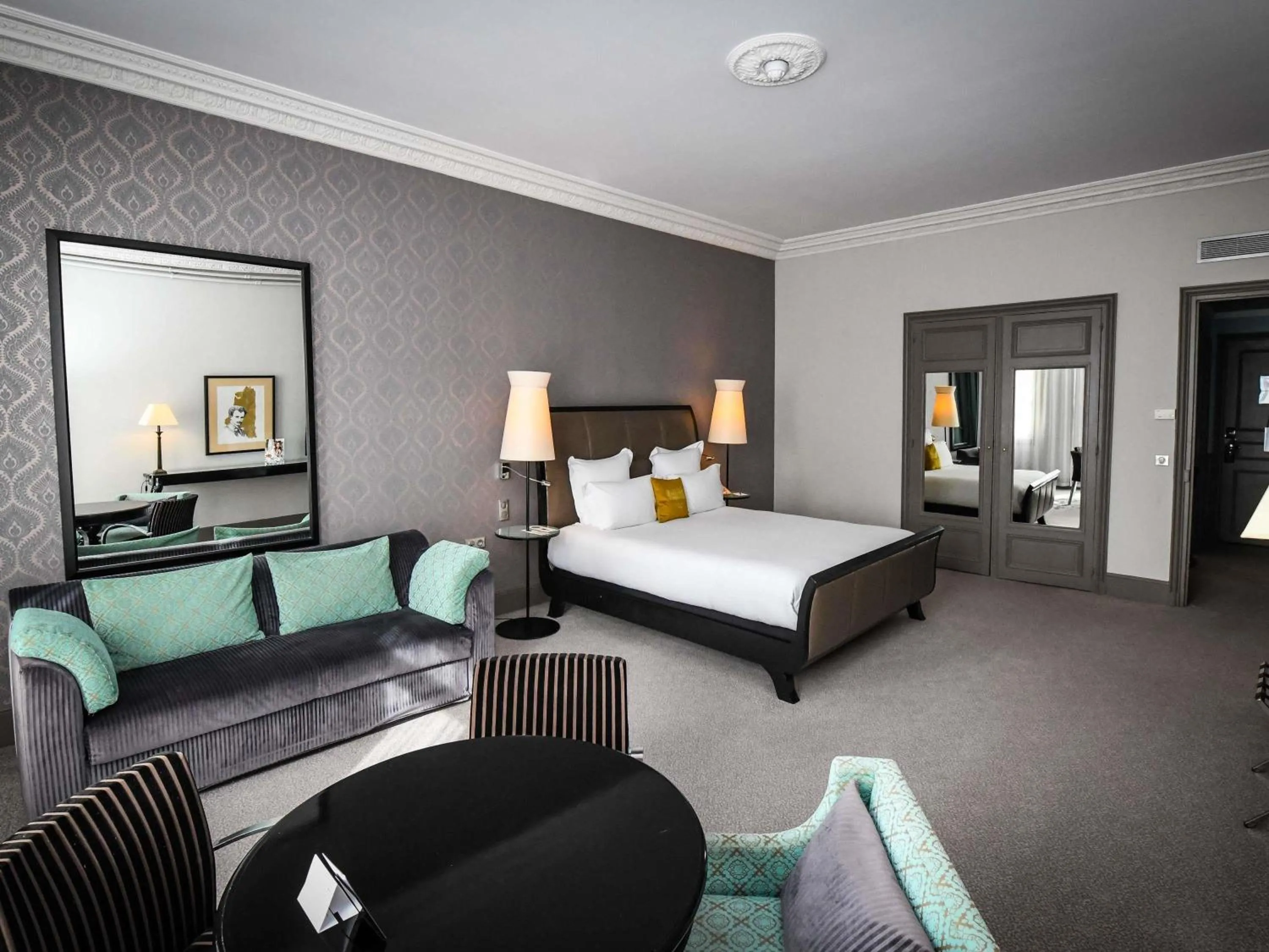 Bedroom, Bed in Le Grand Hotel de Cabourg - MGallery Collection