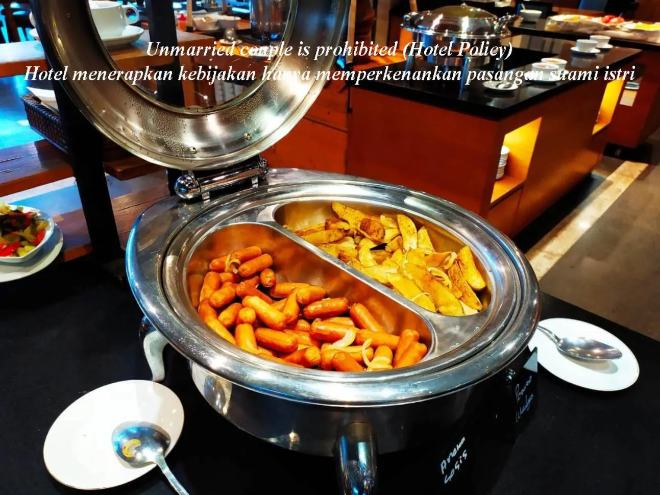 Restaurant/places to eat in Hotel Gren Alia Jakarta