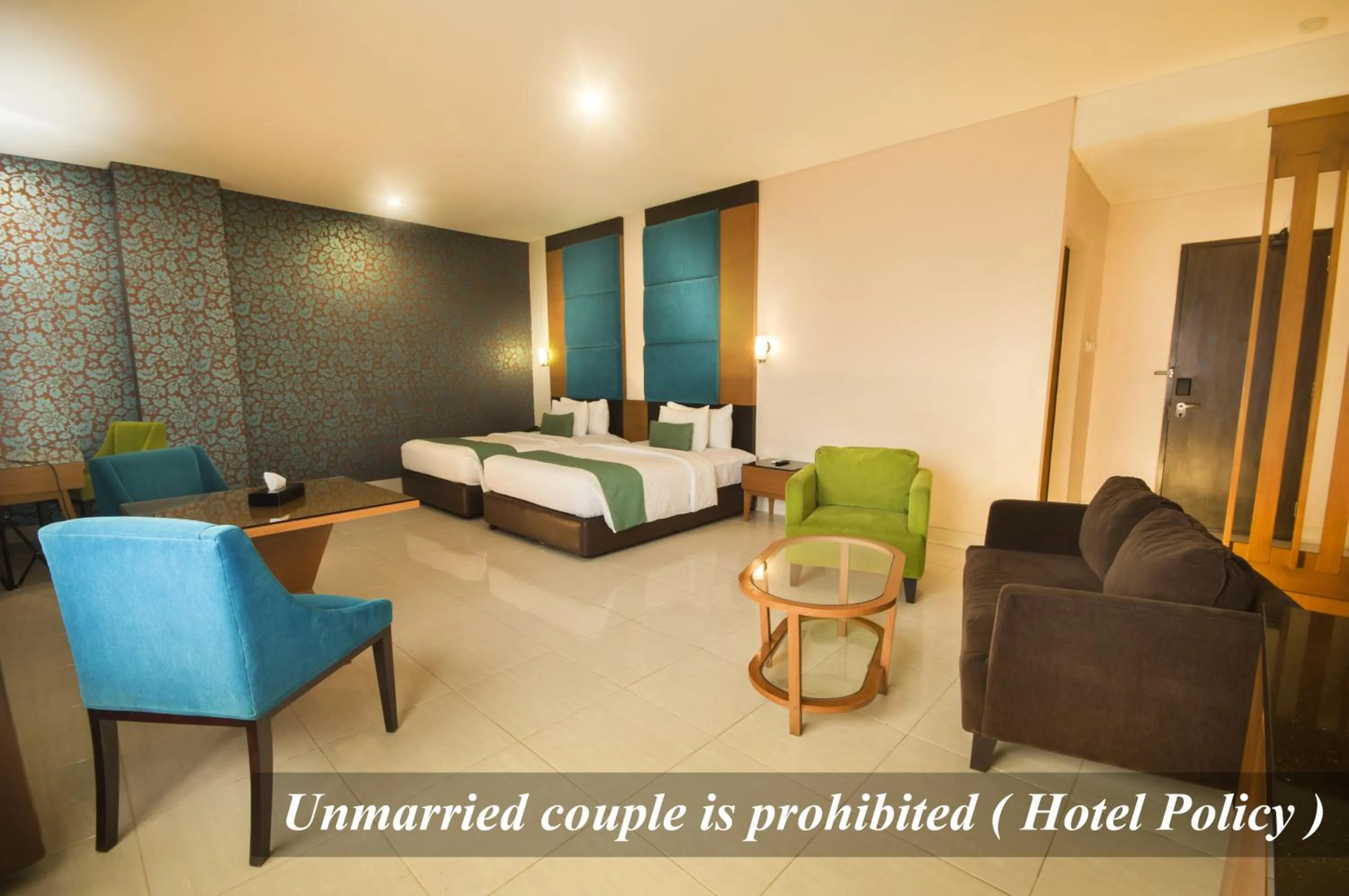 Bed in Hotel Gren Alia Jakarta