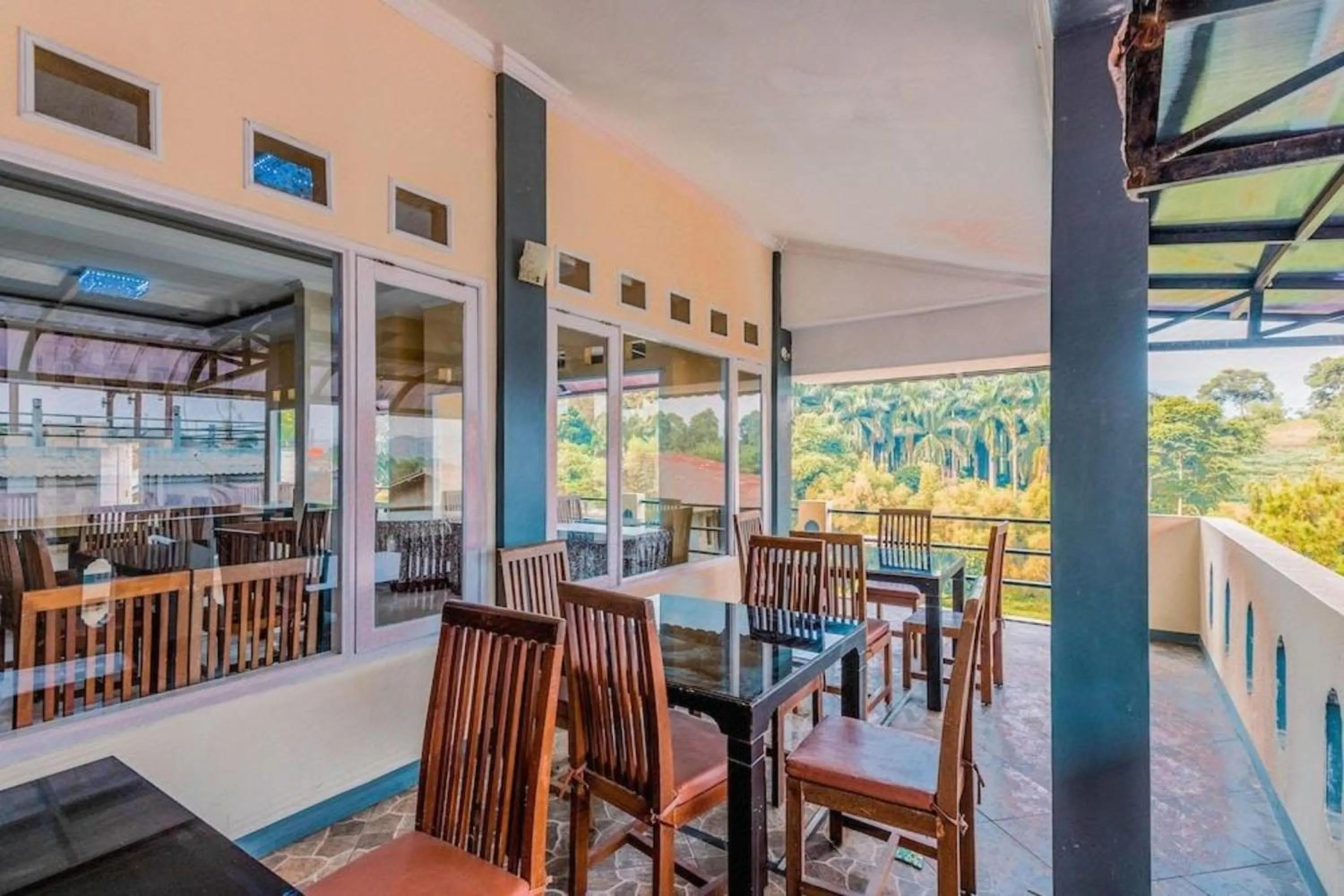 Balcony/Terrace in Hotel O Bogor Puncak Near Padang Golf Bukit Pelangi Formerly Gunung Geulis Village